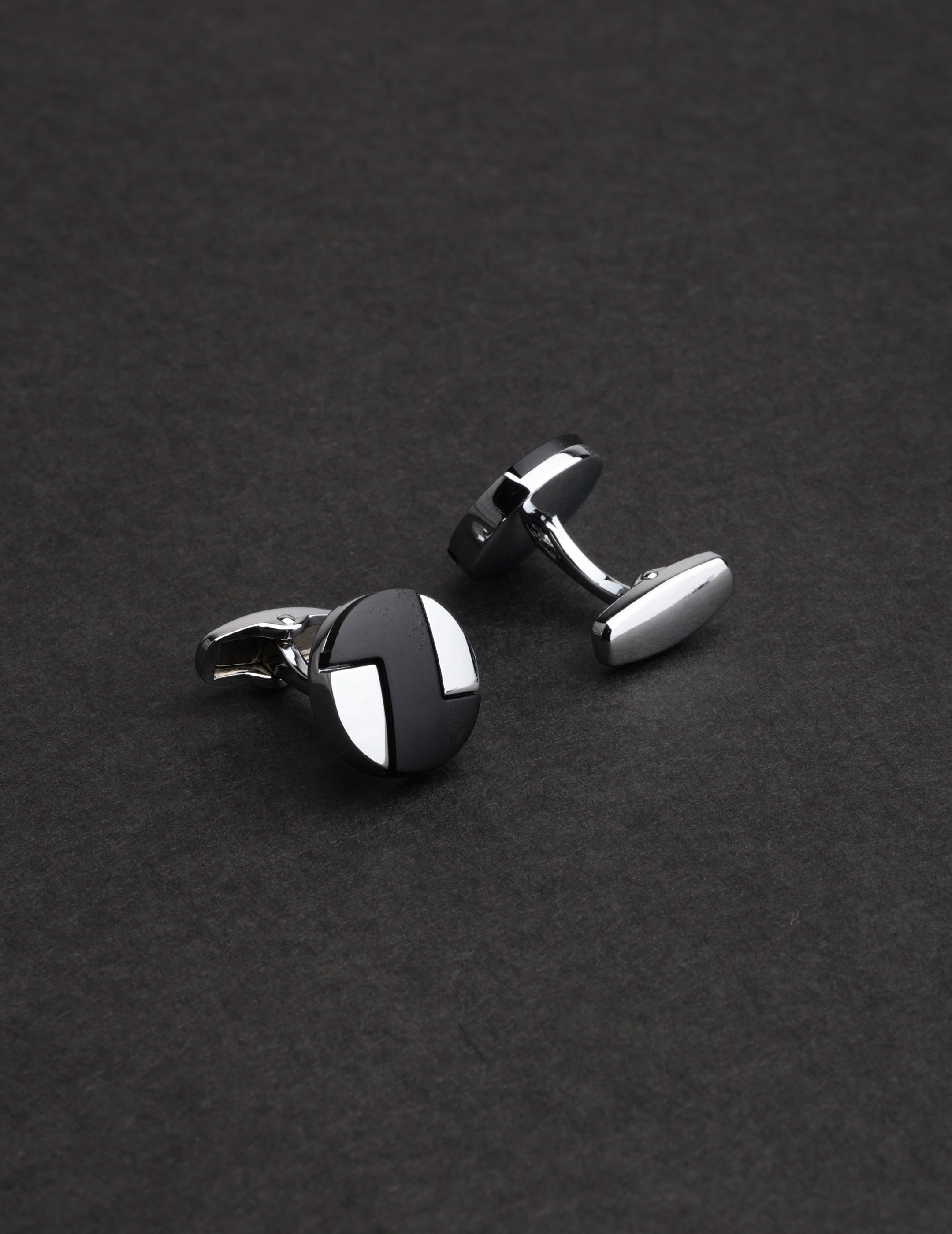 Modern Geometric Round Cufflinks