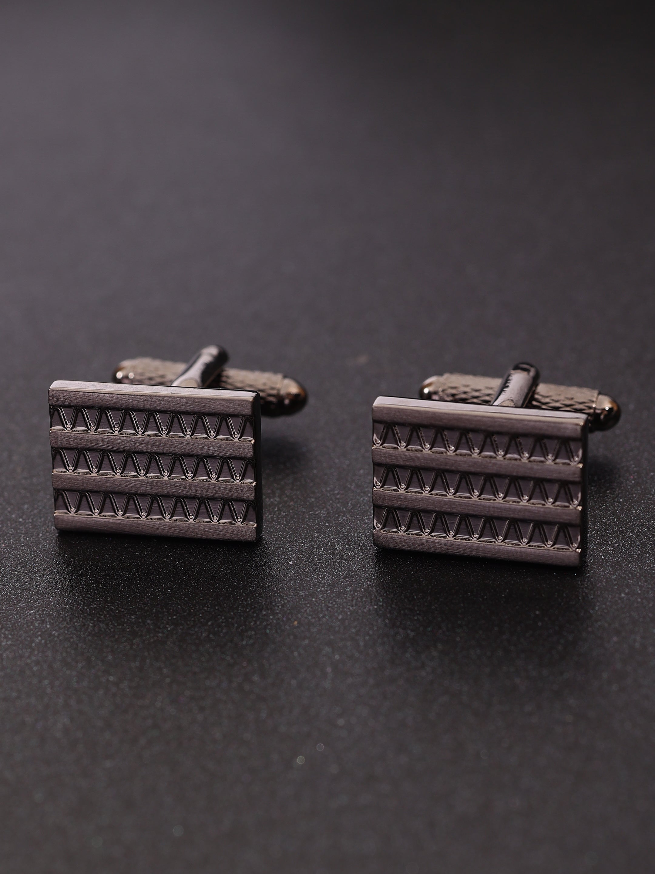 Grey Geometric Engraved Cufflink