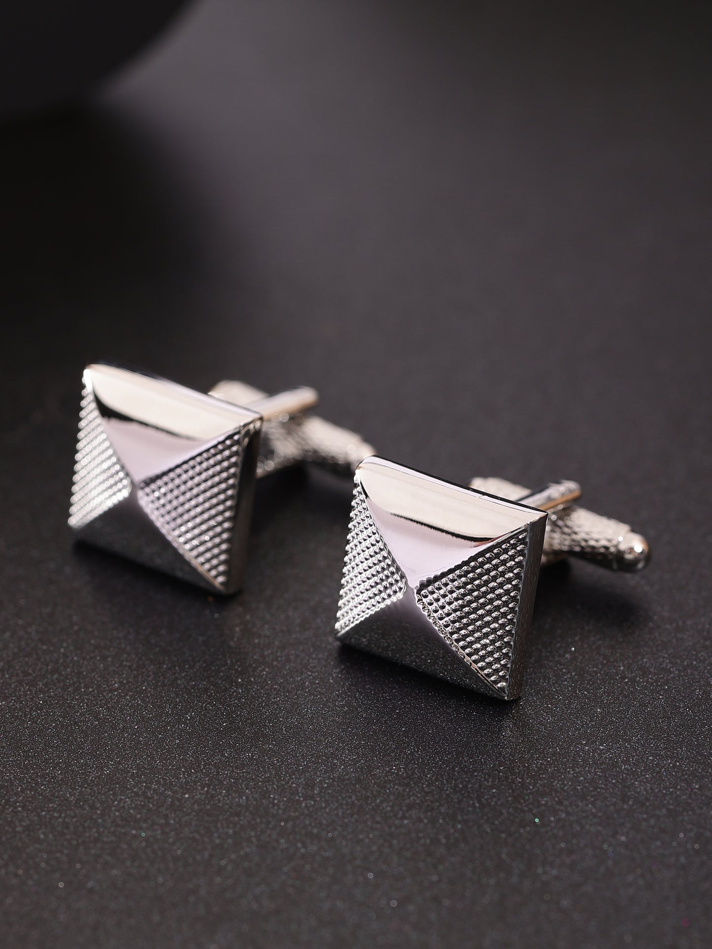 Alvaro Castagnino Silver Coloured Cufflink for Men