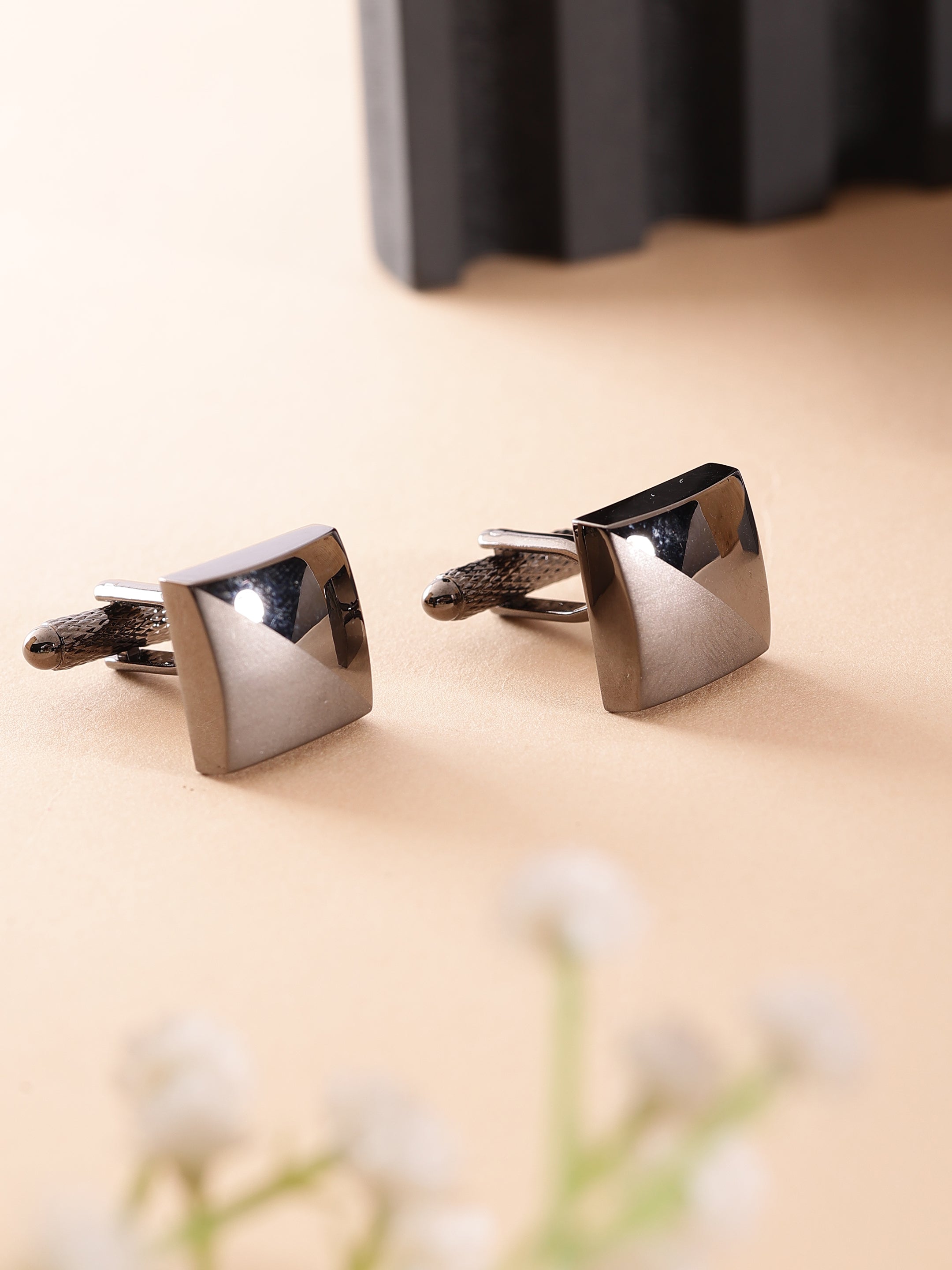 Gunmetal Faceted Square Cufflink