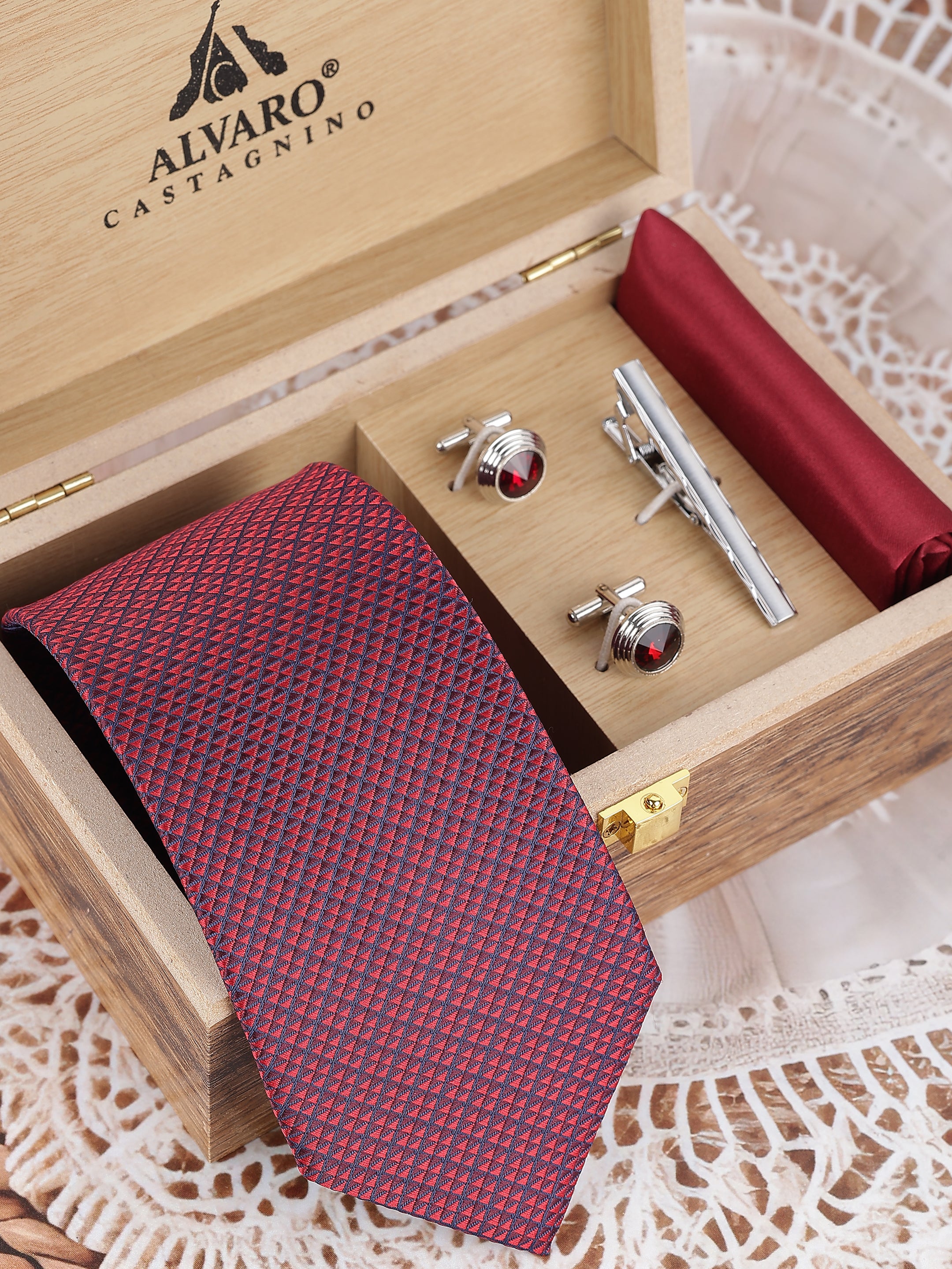 Maroon Geometric Gift Set