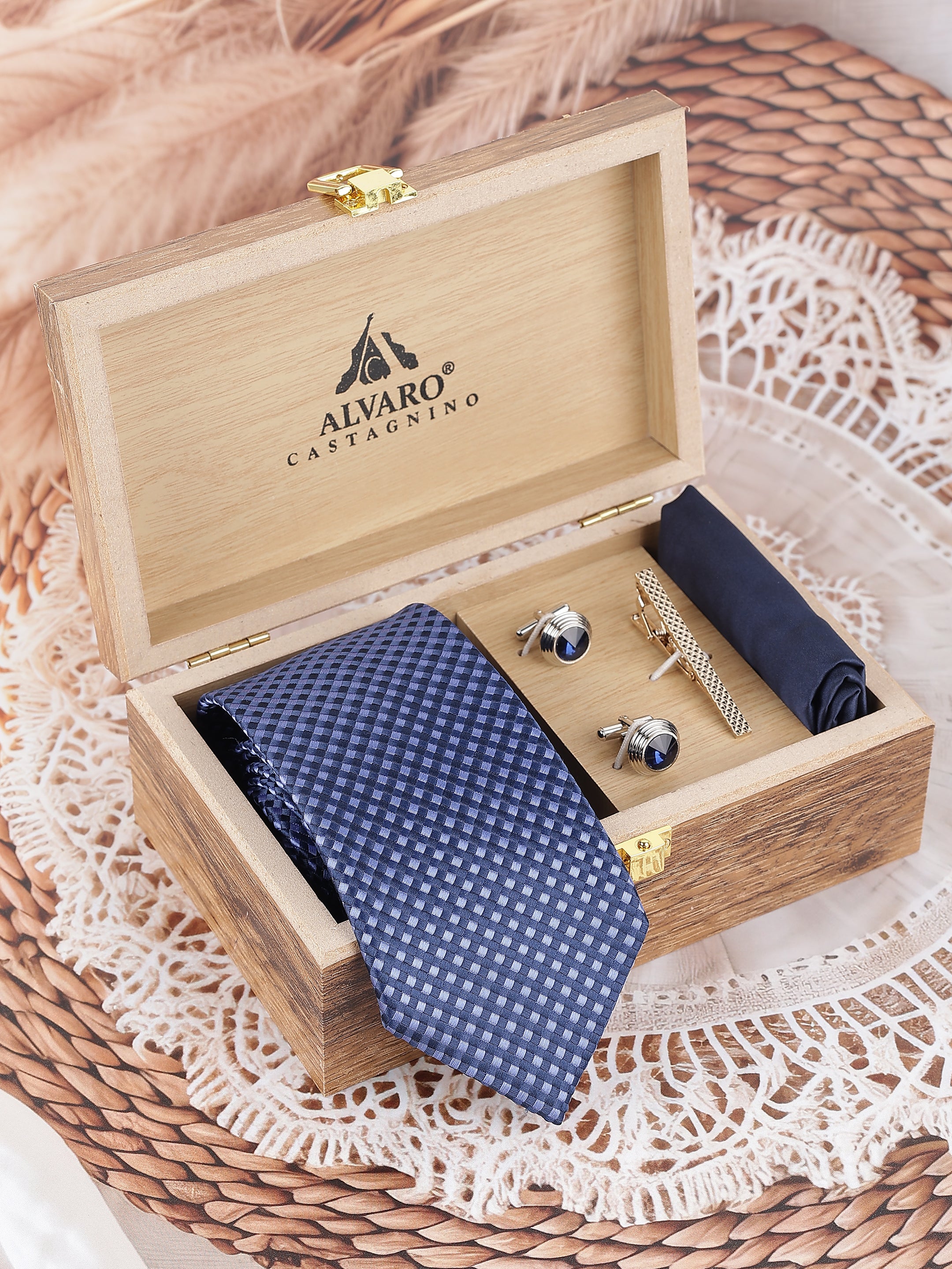 Blue Diamond Grid Gift Set