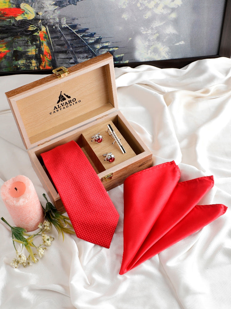 Alvaro Castagnino Men Red Set Of 4 Accessory Gift Set