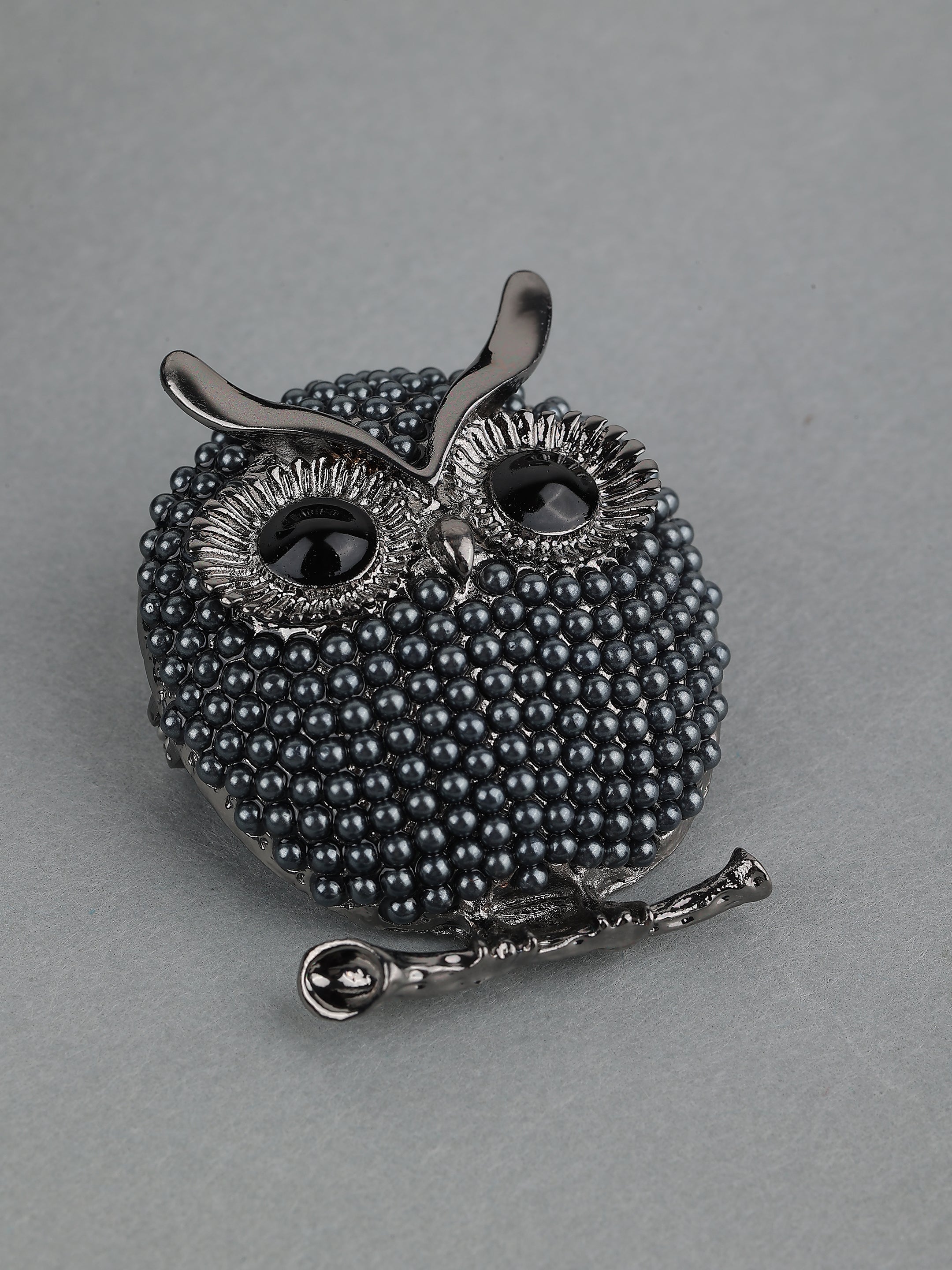 Owl Design Metallic Brooch