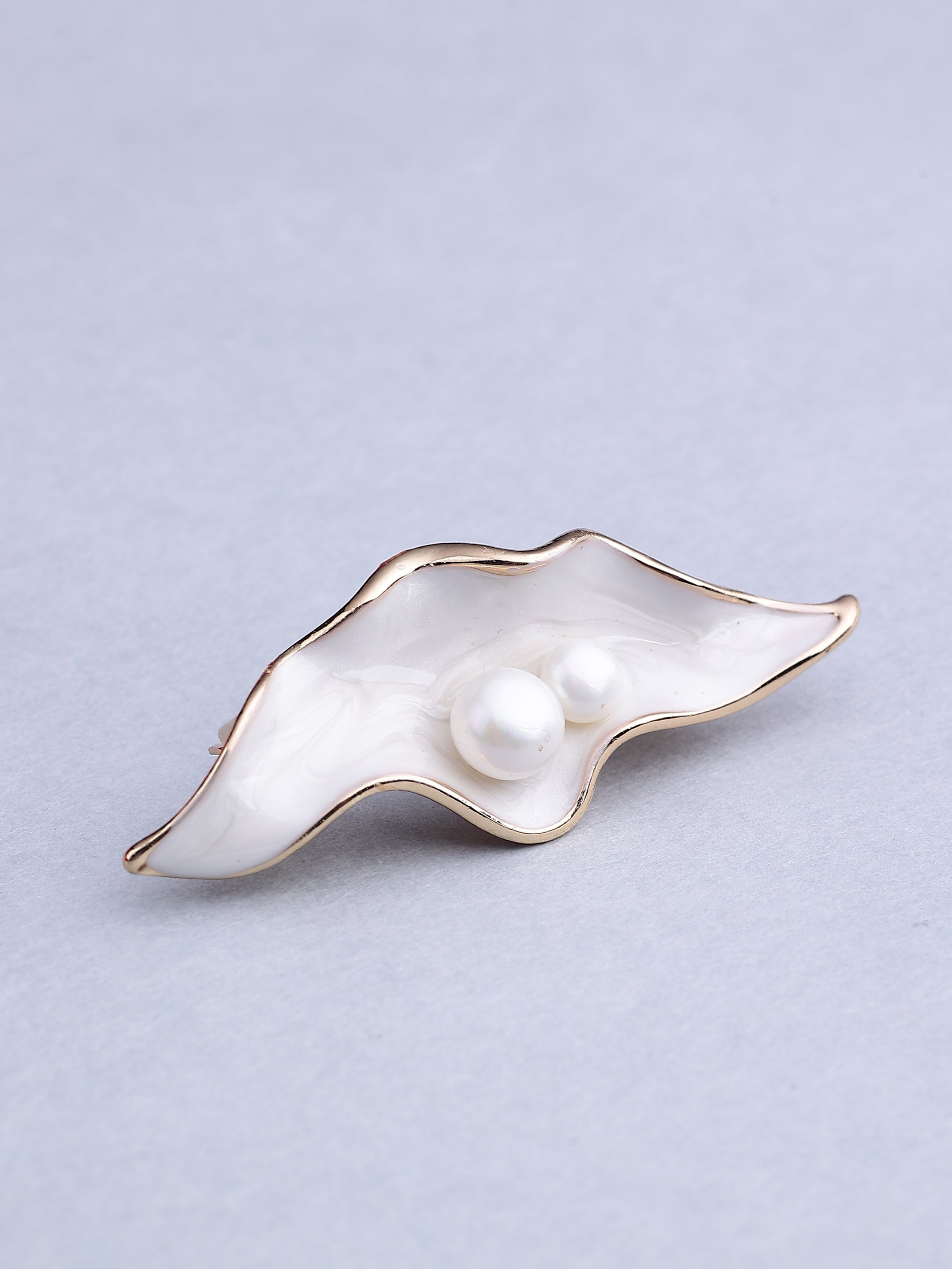Minimalist Pearl Oyster Brooch