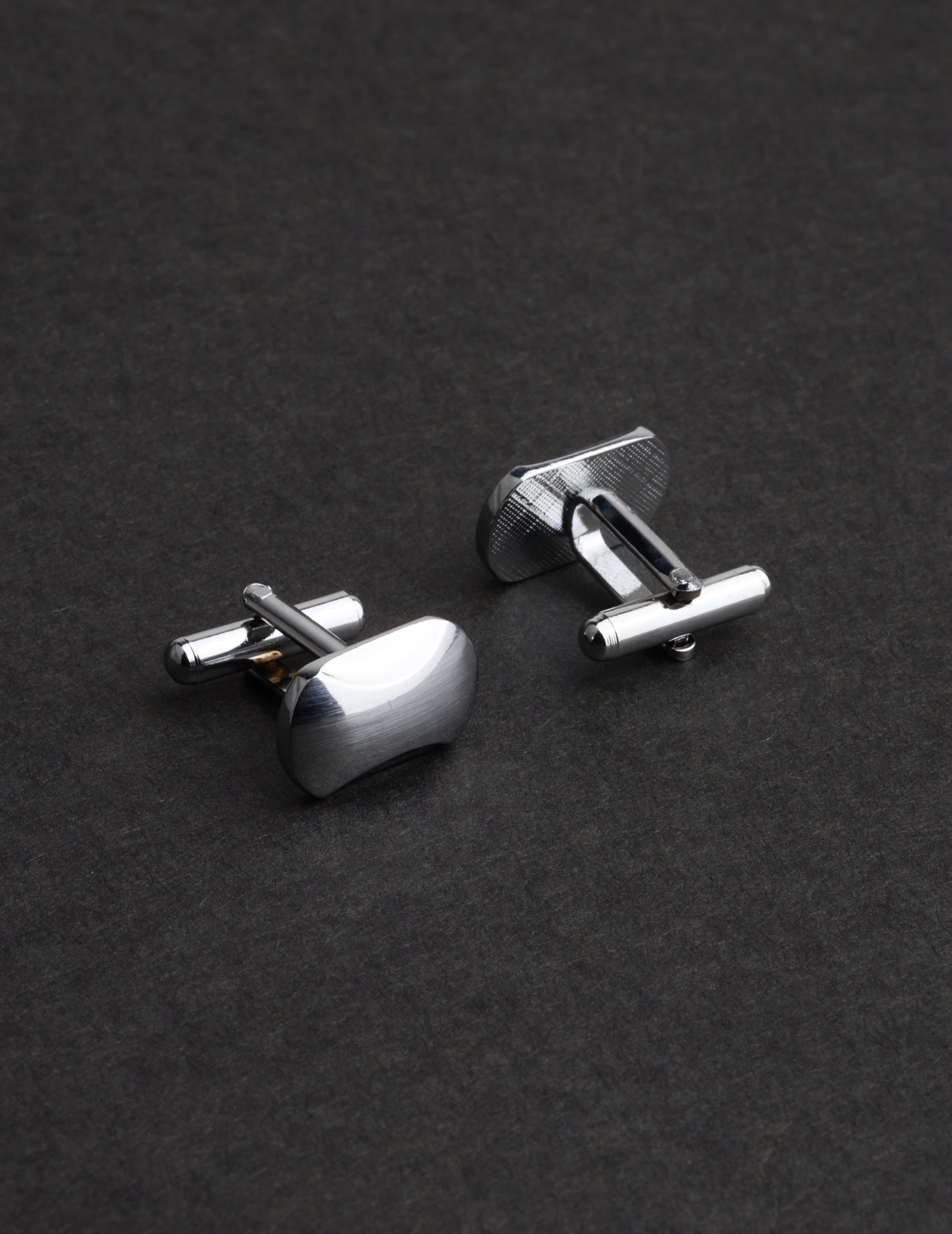 Minimalist Silver Curved Cufflink