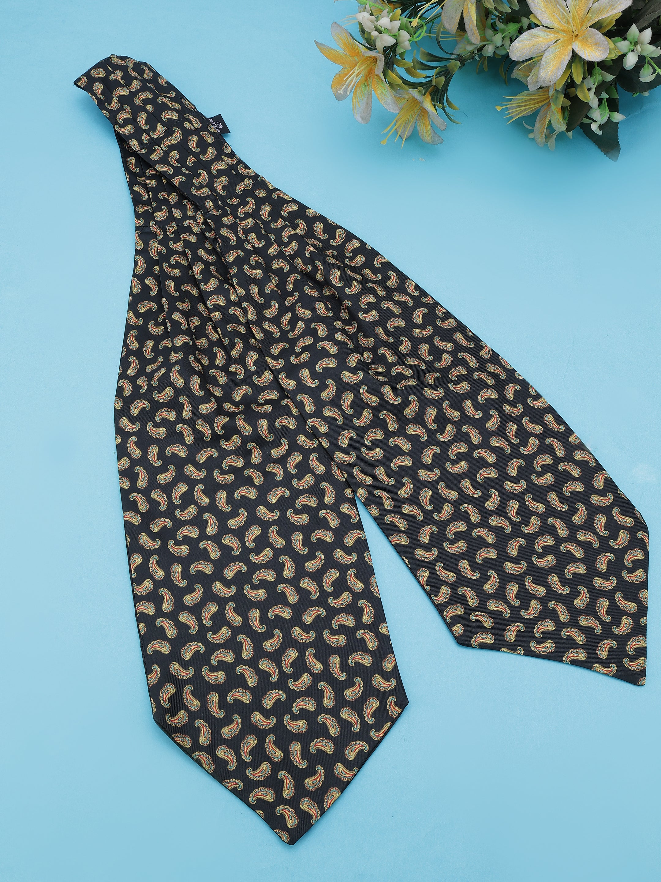 Black & Yellow Paisley Cravat & Pocket Square Set