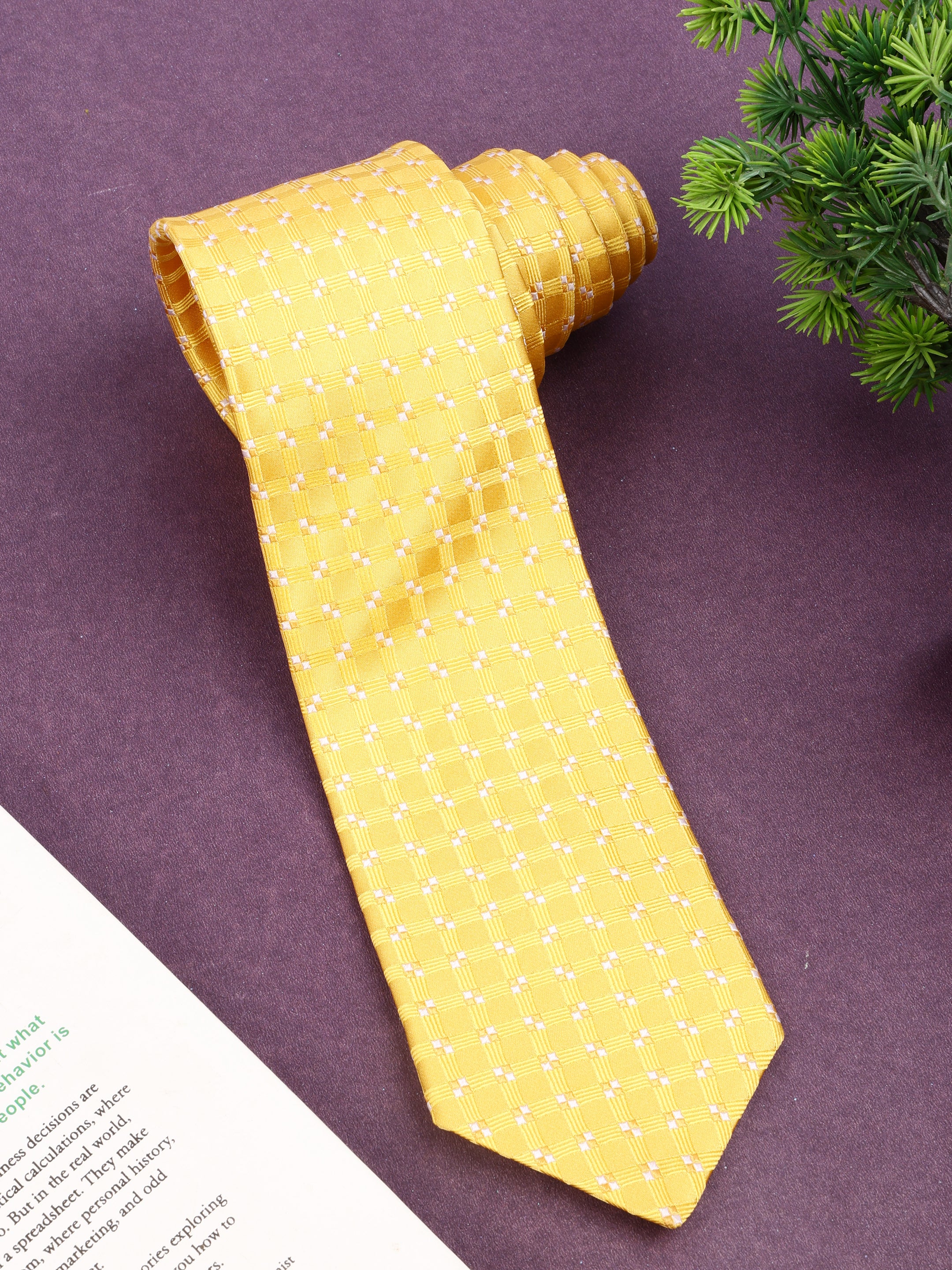 Yellow Geometric Woven Silk Necktie