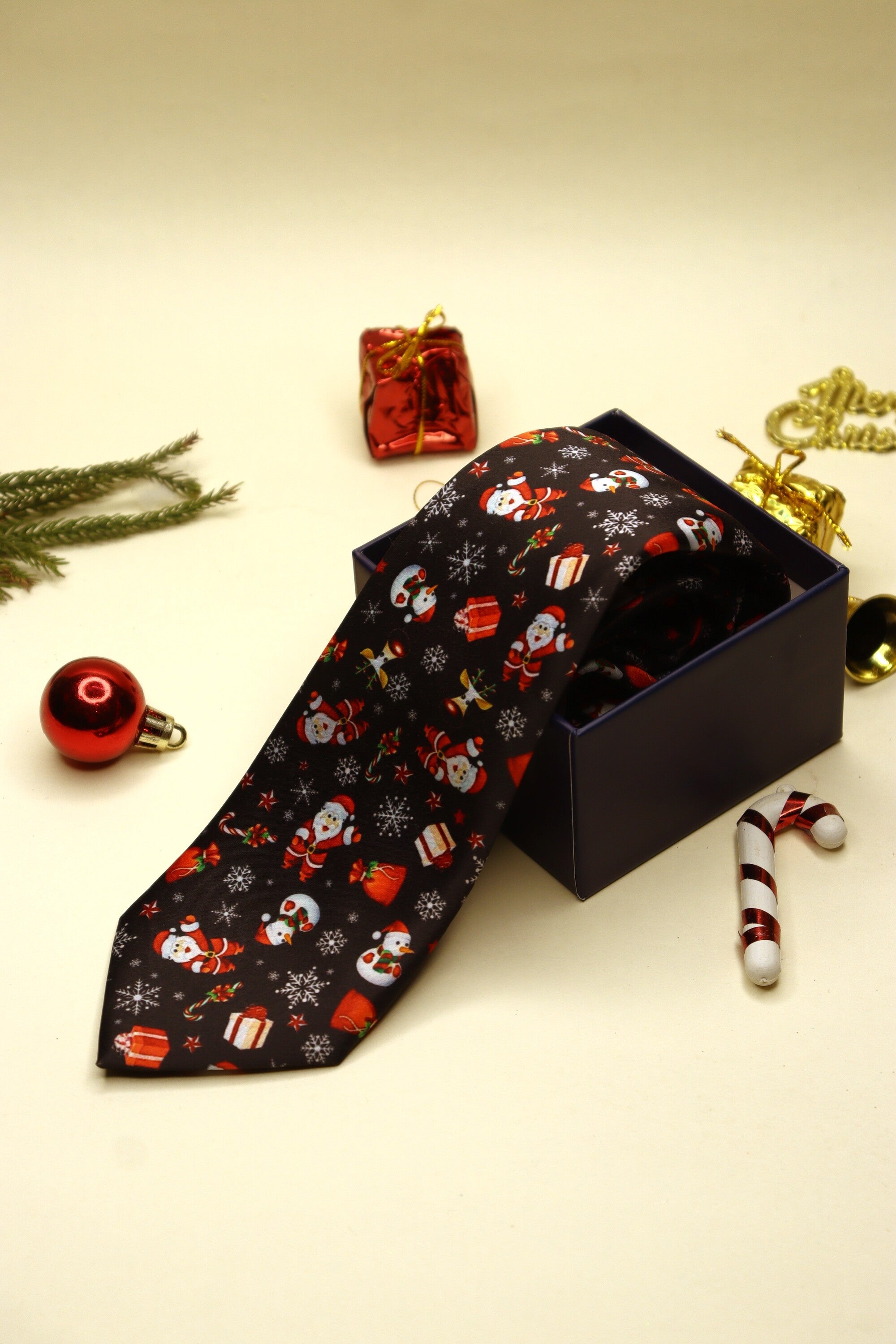 Santa Deep Black & Maroon Necktie