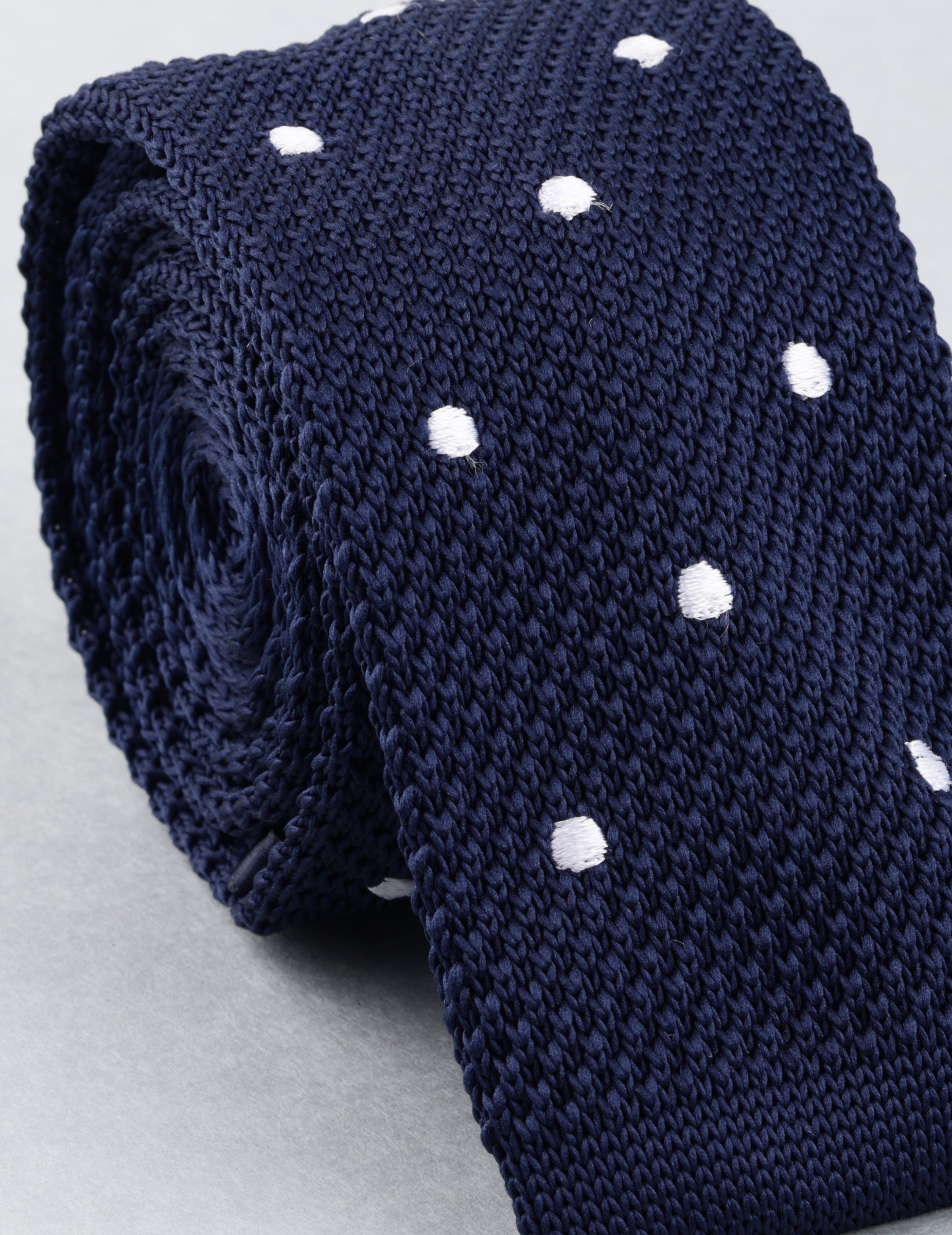 Blue & White Polka Dots Knitted Necktie