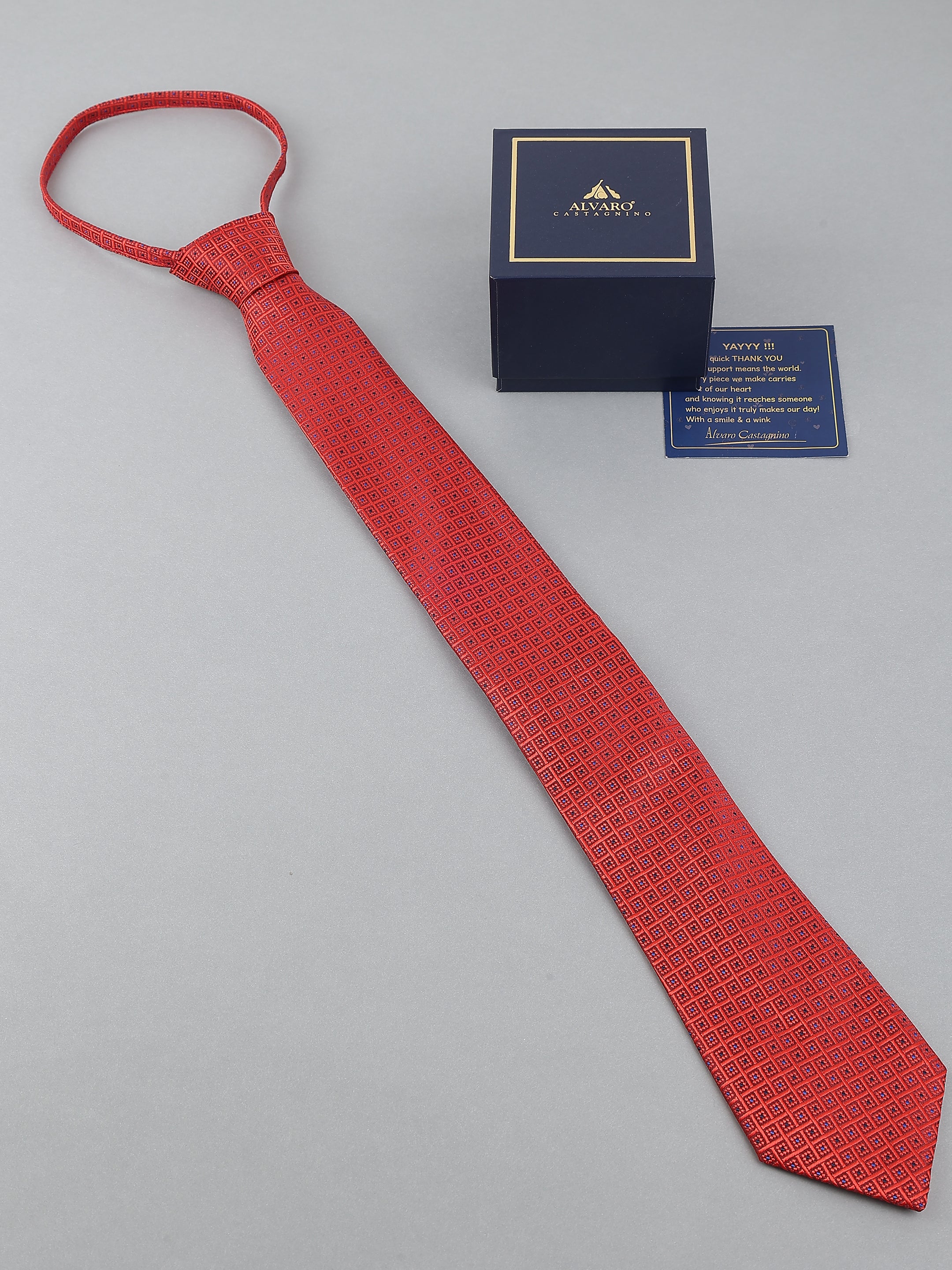 Red Geometric Square Zipper Tie