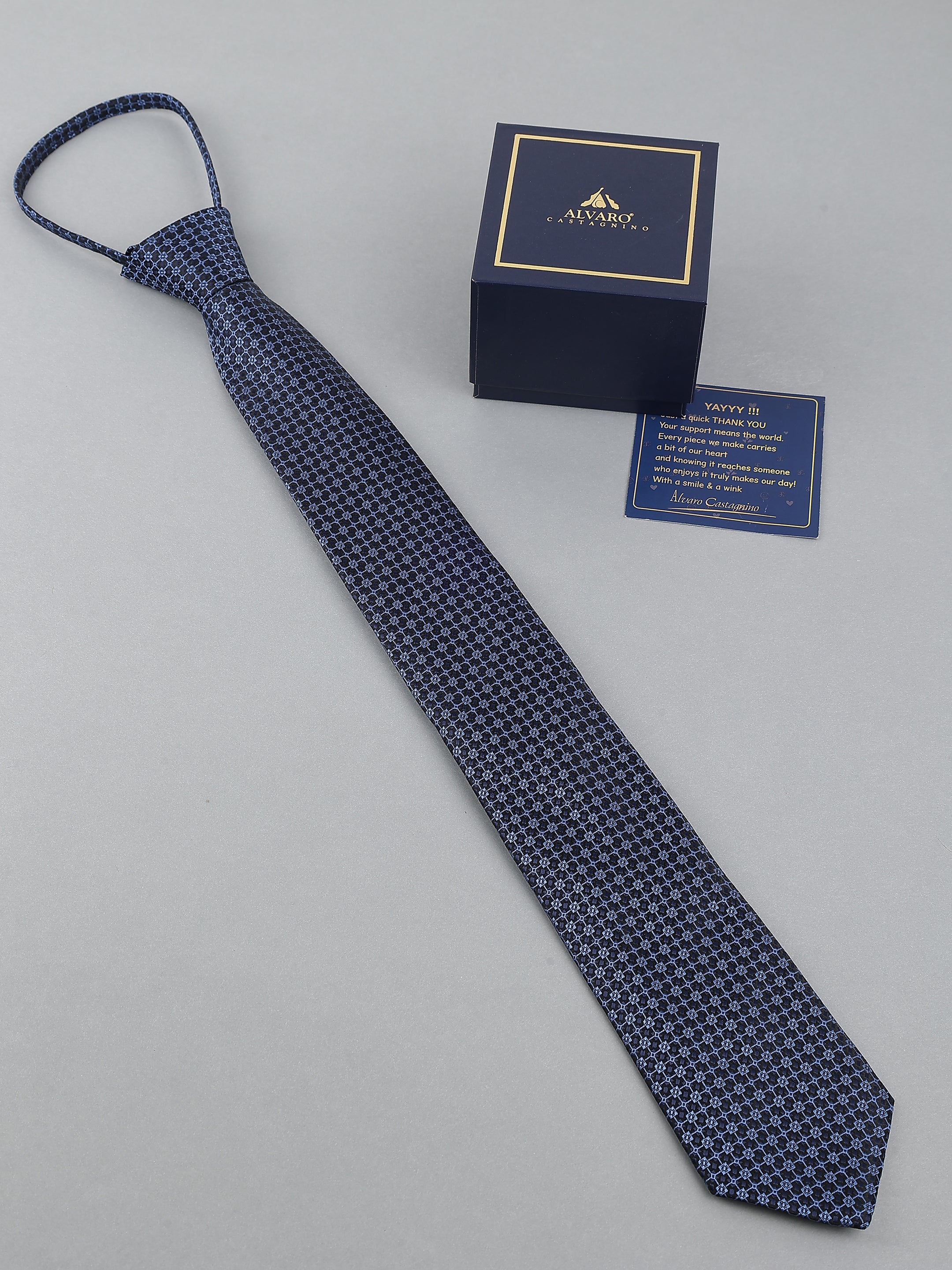 Navy Micro-Geometric Zipper Tie