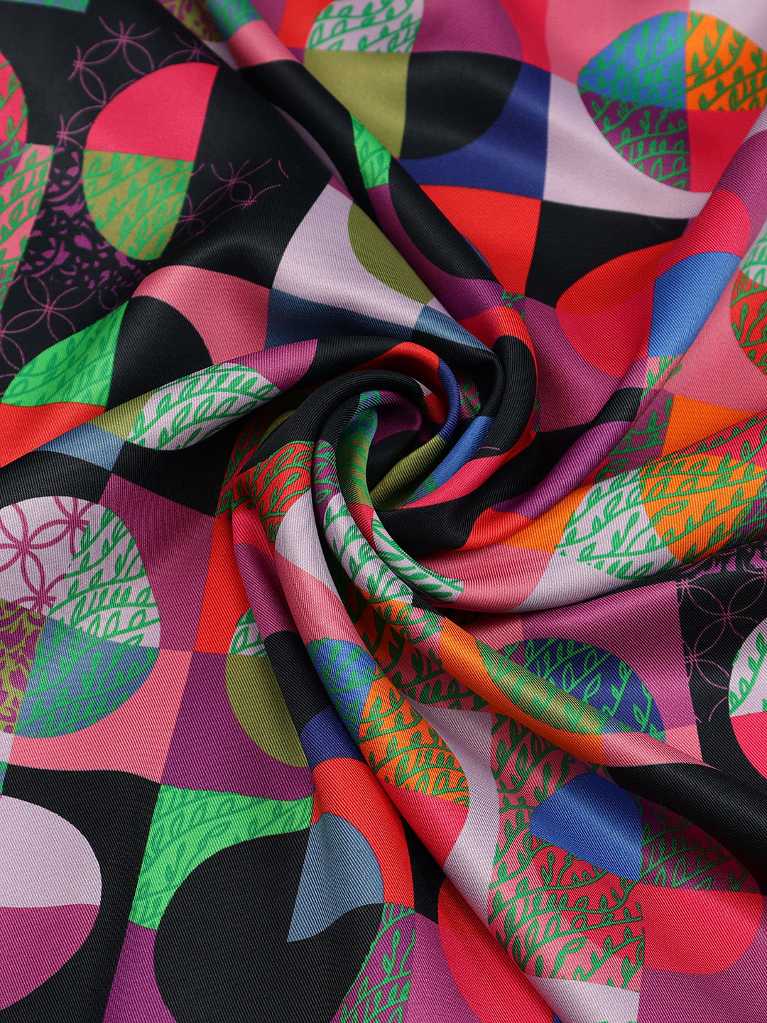 Geometric Fusion pattern Scarf