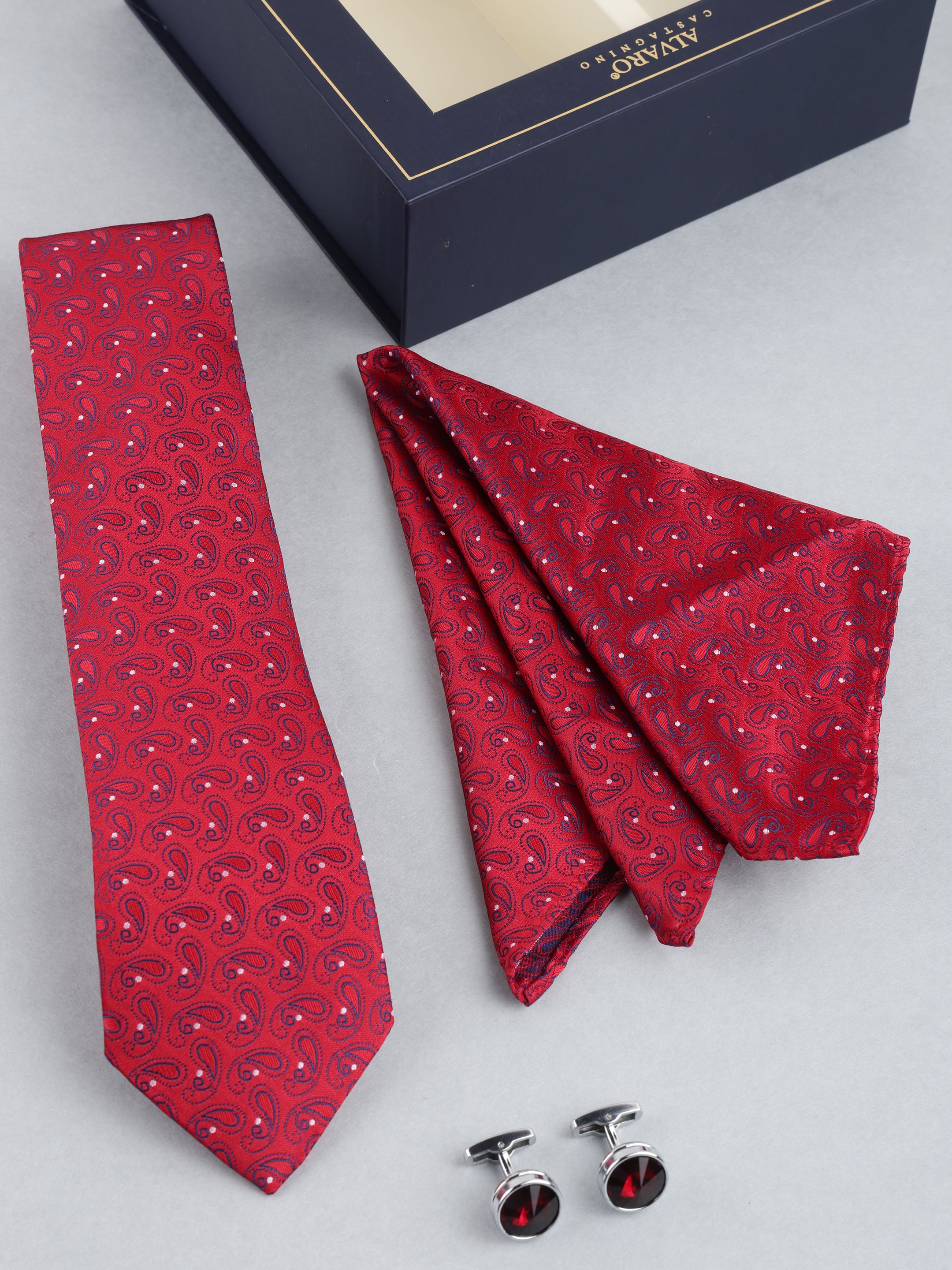 Red Paisley Necktie Gift Set