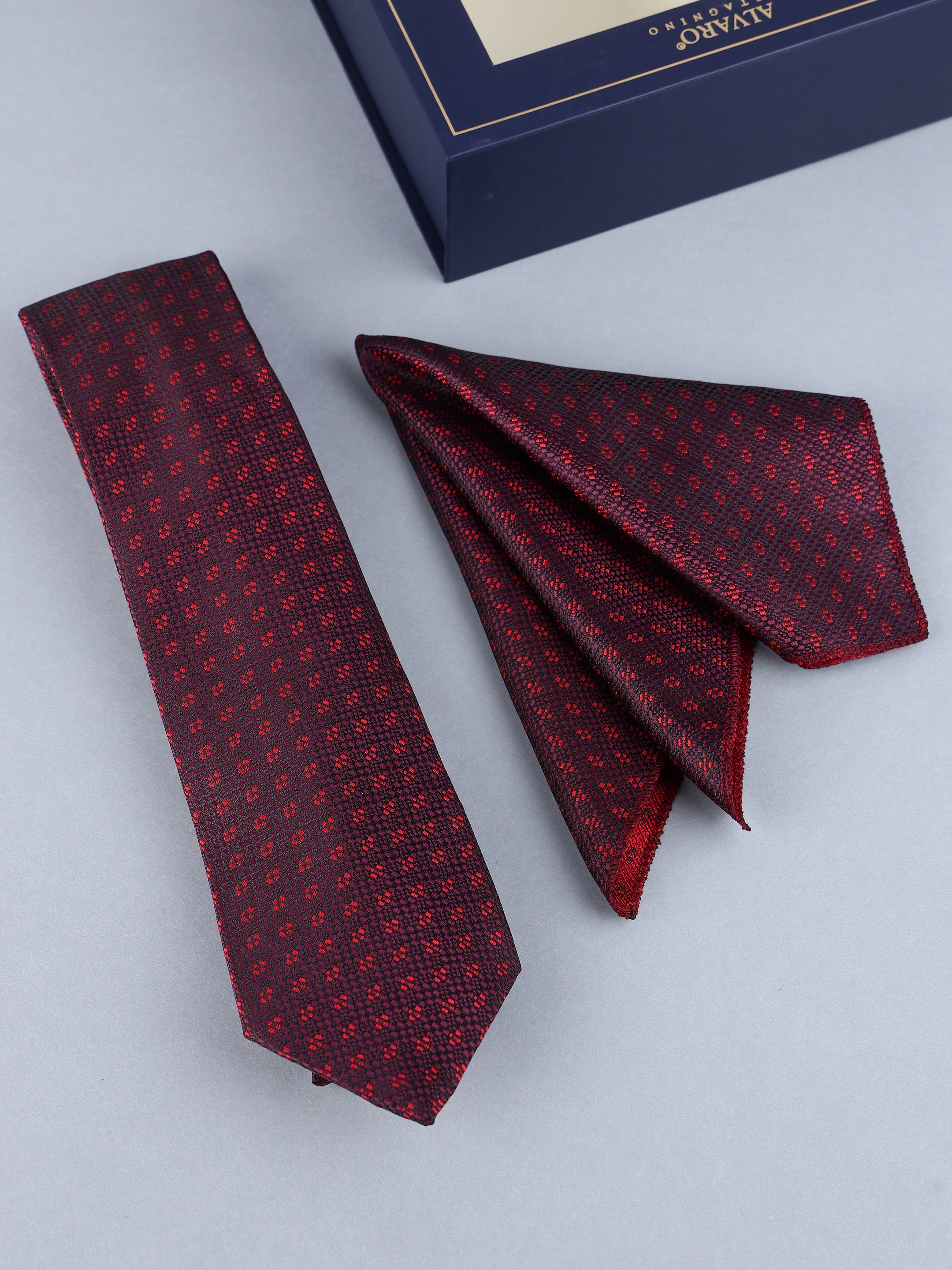 Maroon Micro-Diamond Necktie Gift Set