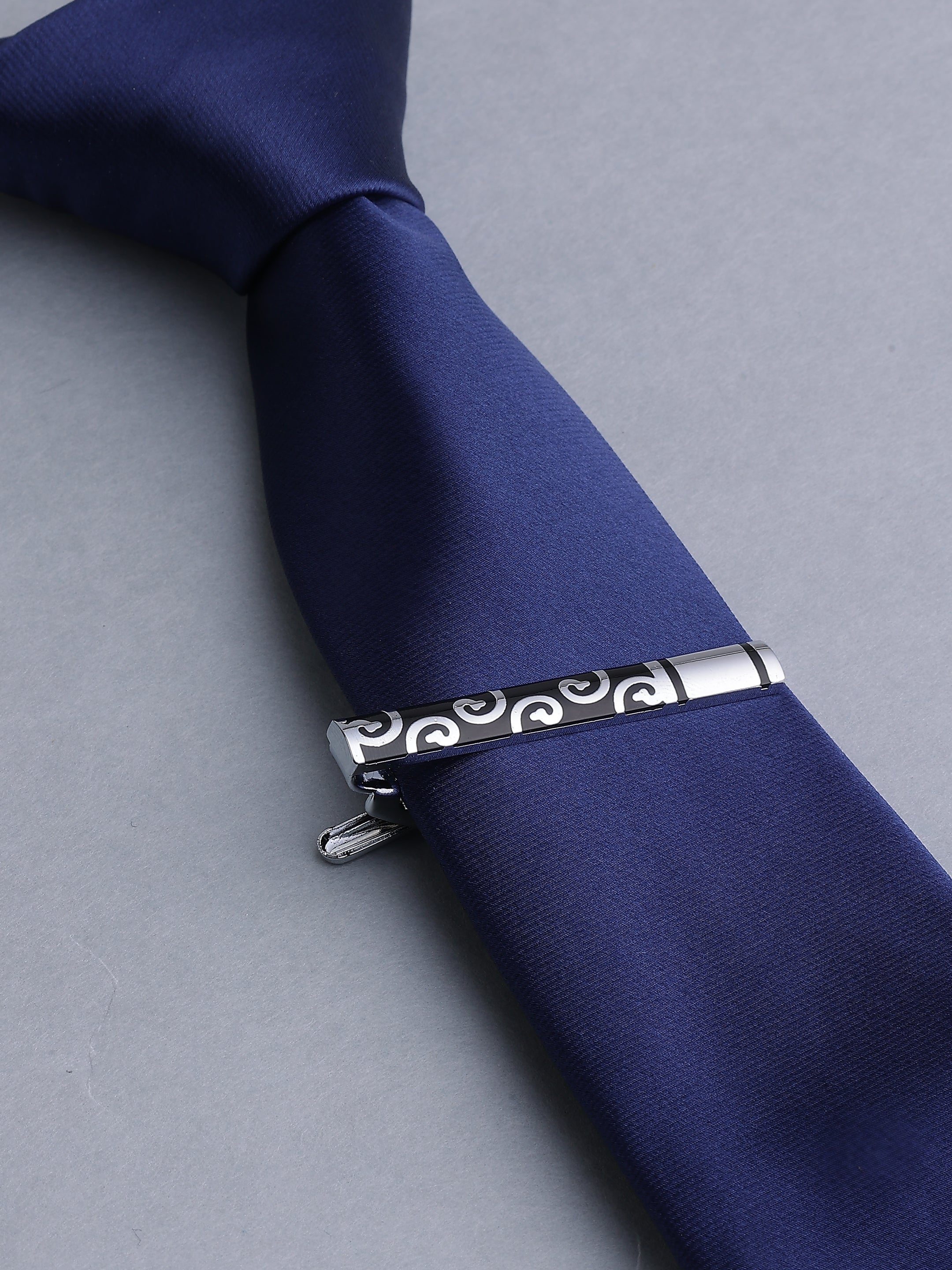 Black & Silver Filigree Scroll Tie Pin