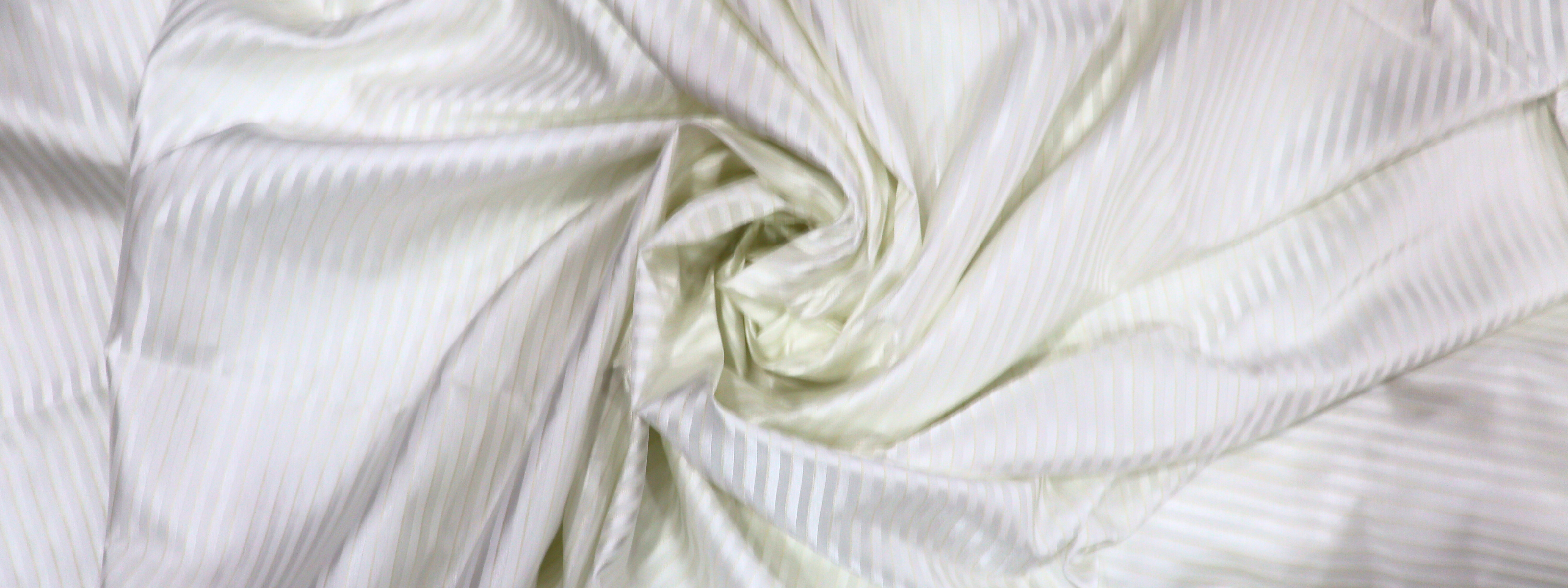 white neckties for men