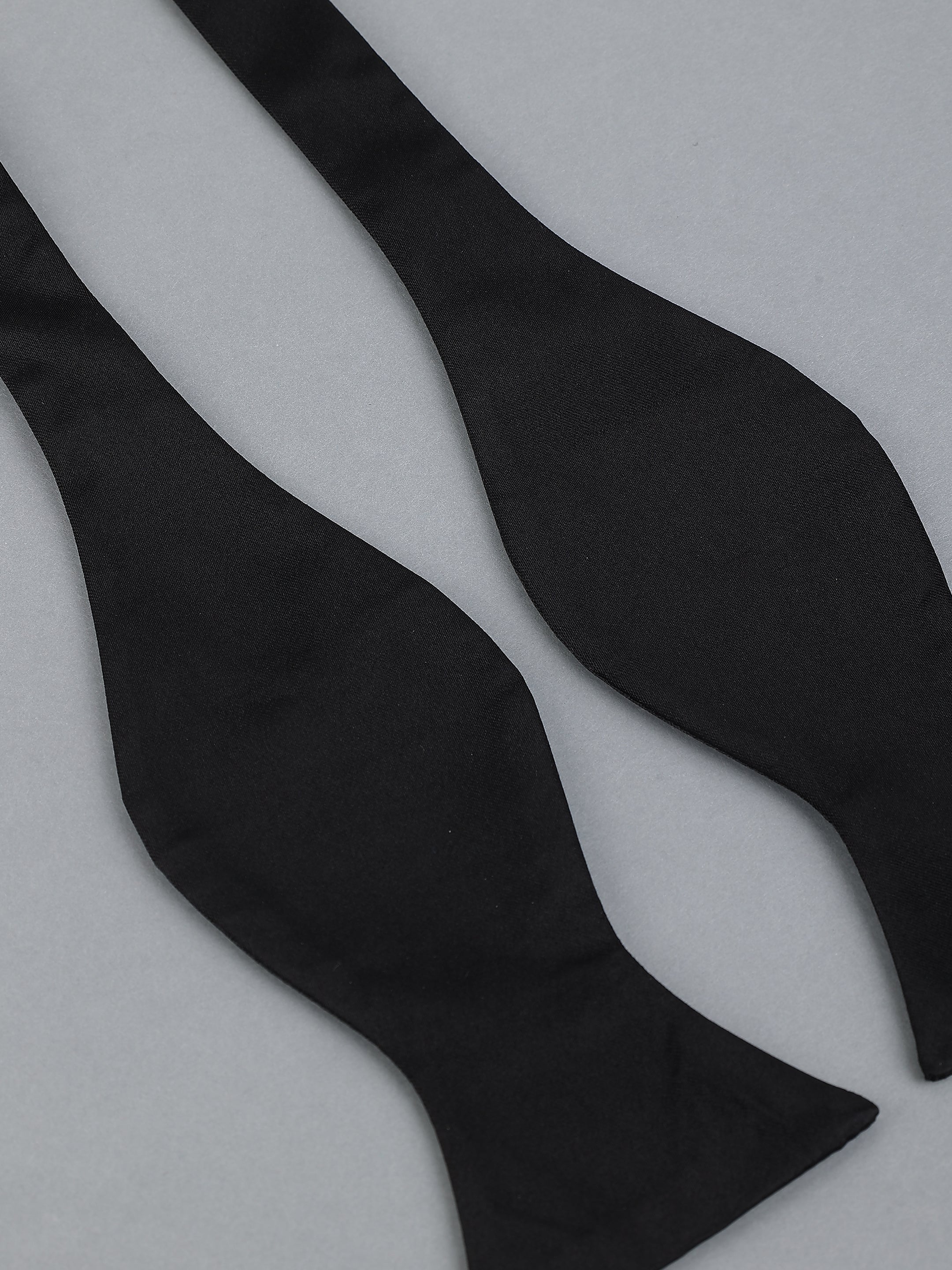 Black Self-Tie Bow Tie