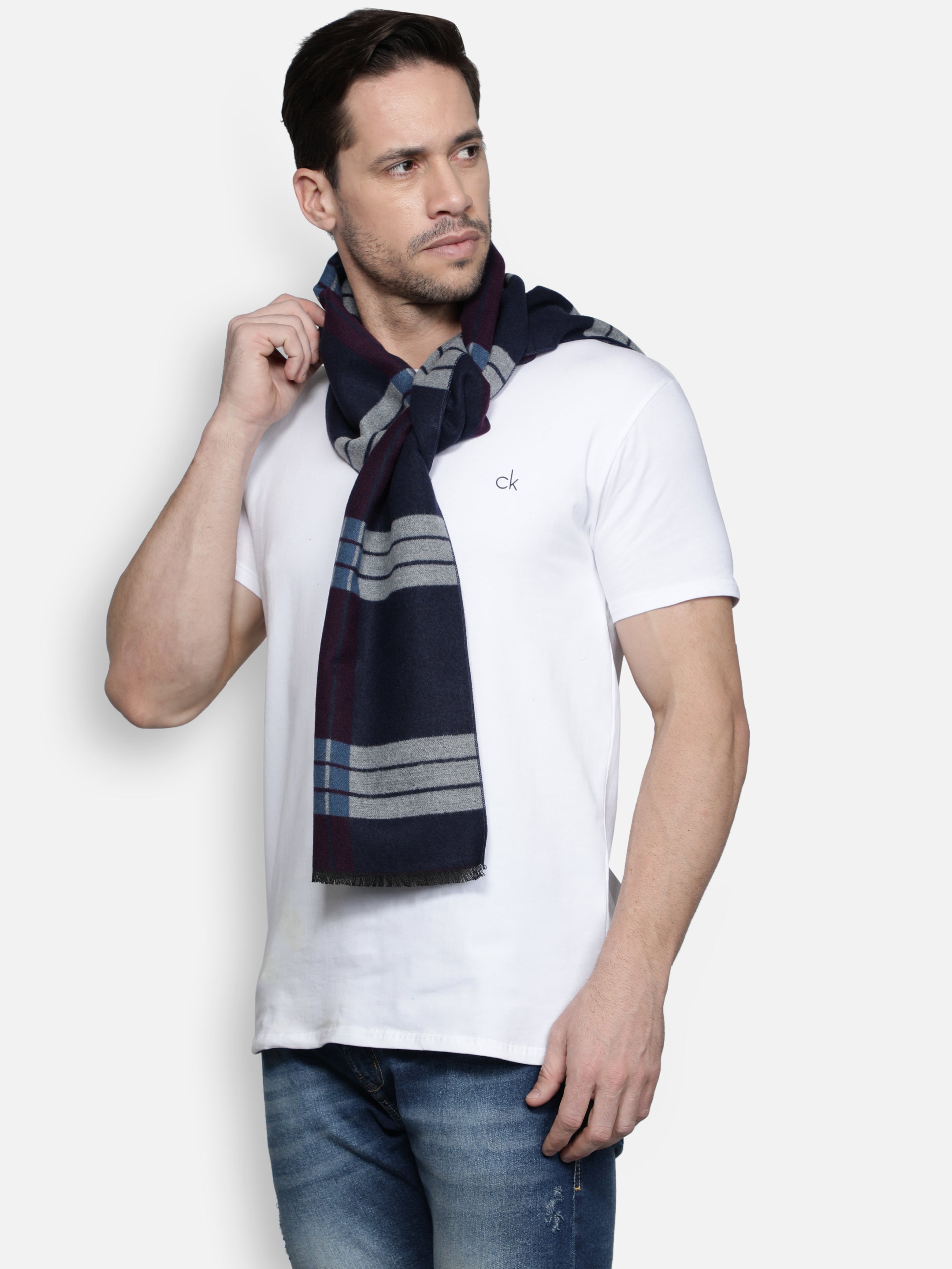 Alvaro Castagnino Men Navy Blue & Grey Striped Muffler