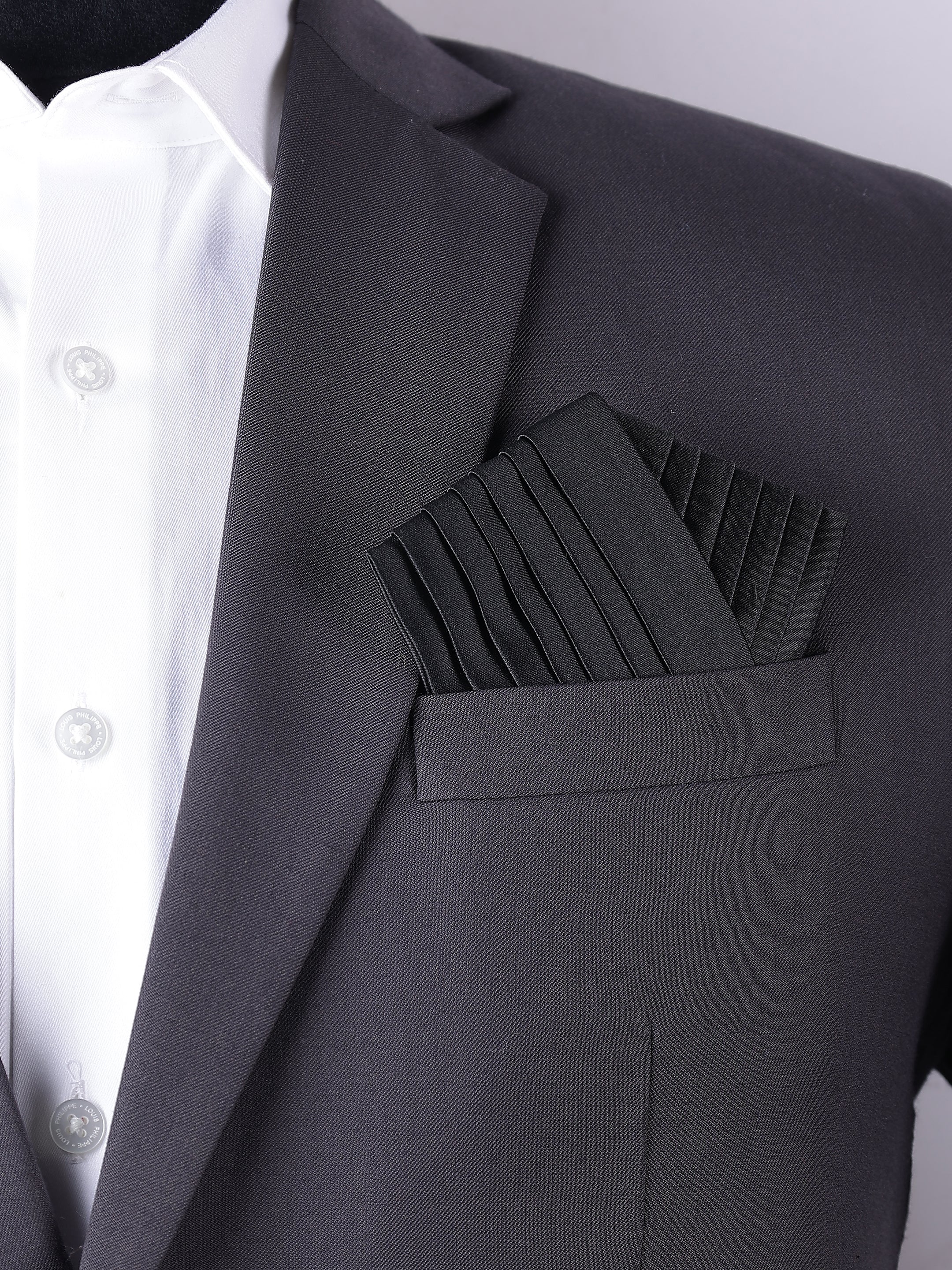 Black Pleated Pre-Folded Pocket Square