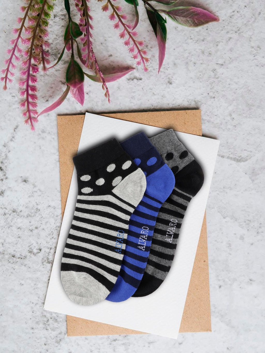 Alvaro Castagnino Men Black Grey & Blue Coloured Striped Ankle-Length Socks