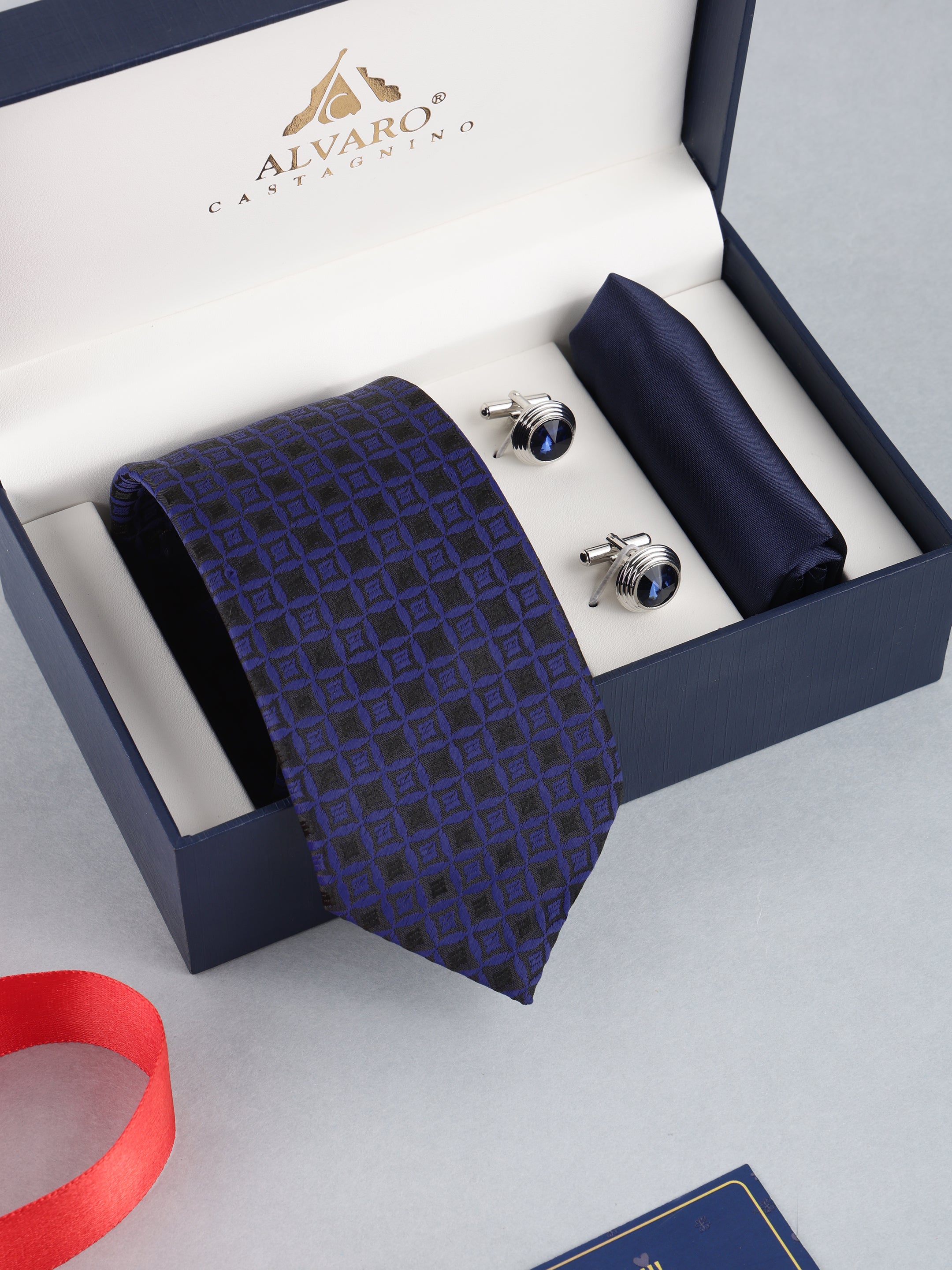 Blue Framed Diamond Necktie Gift Set
