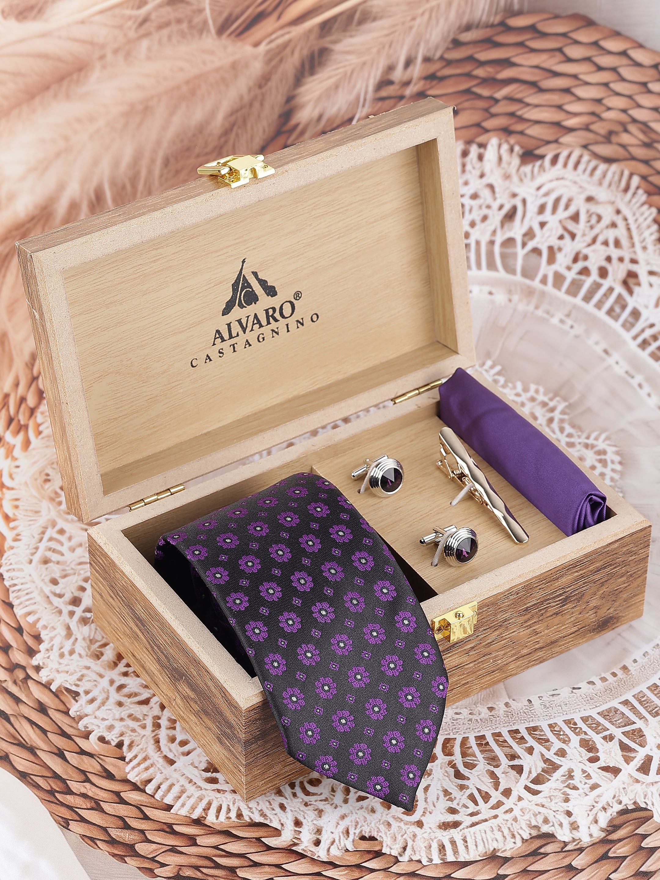 Floral Pattern Gift Set