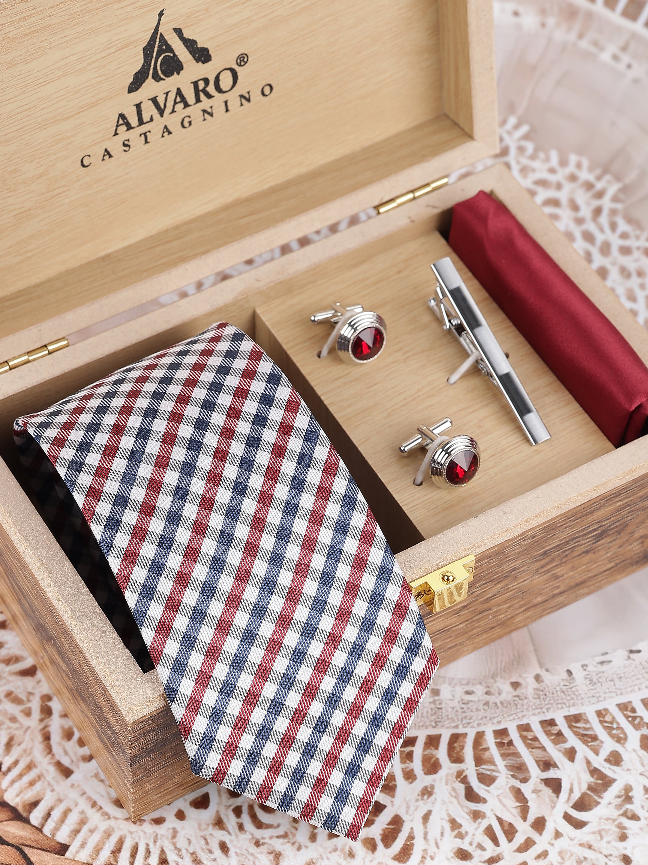 Checked Pattern Gift Set