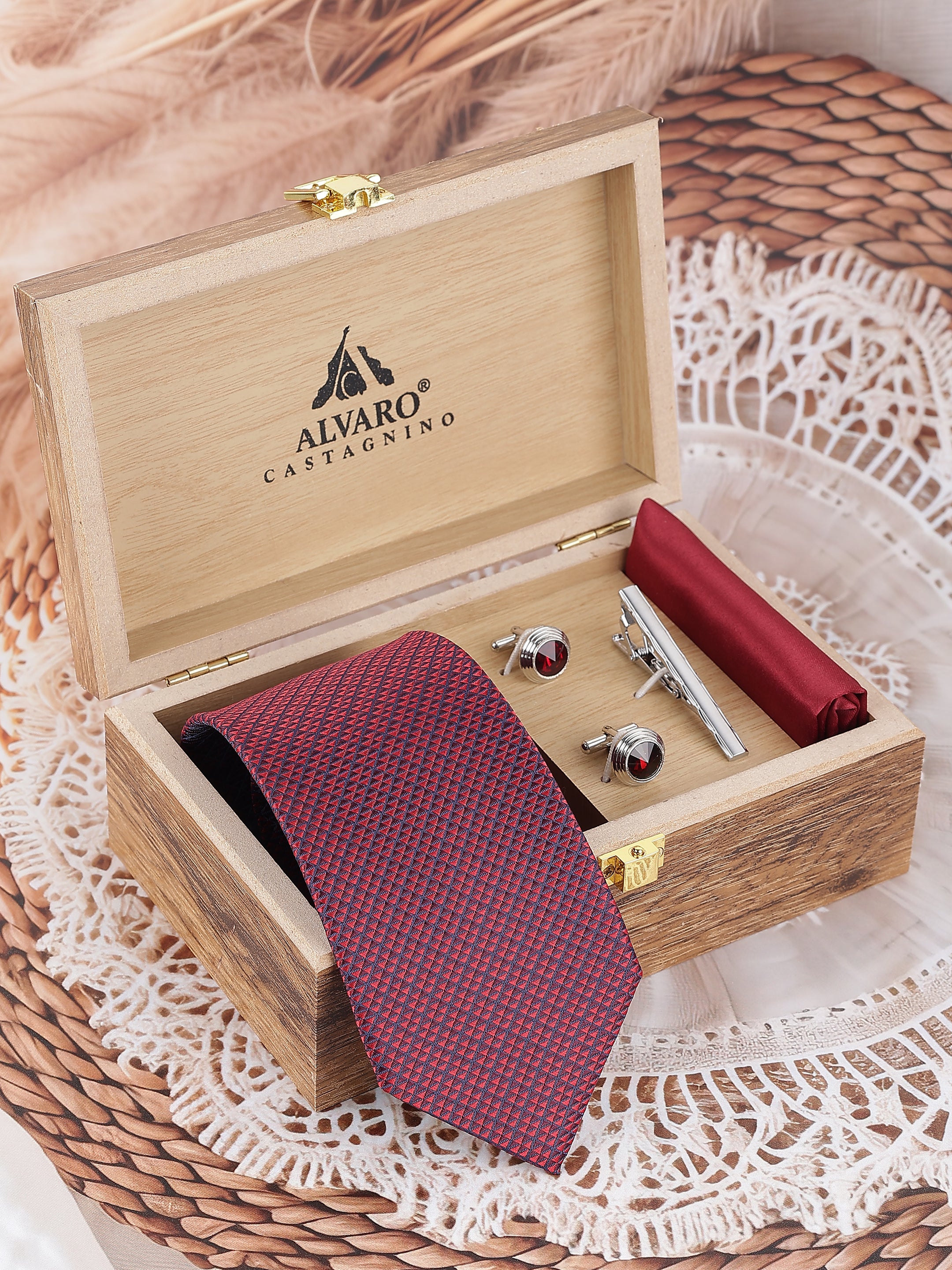 Maroon Geometric Gift Set