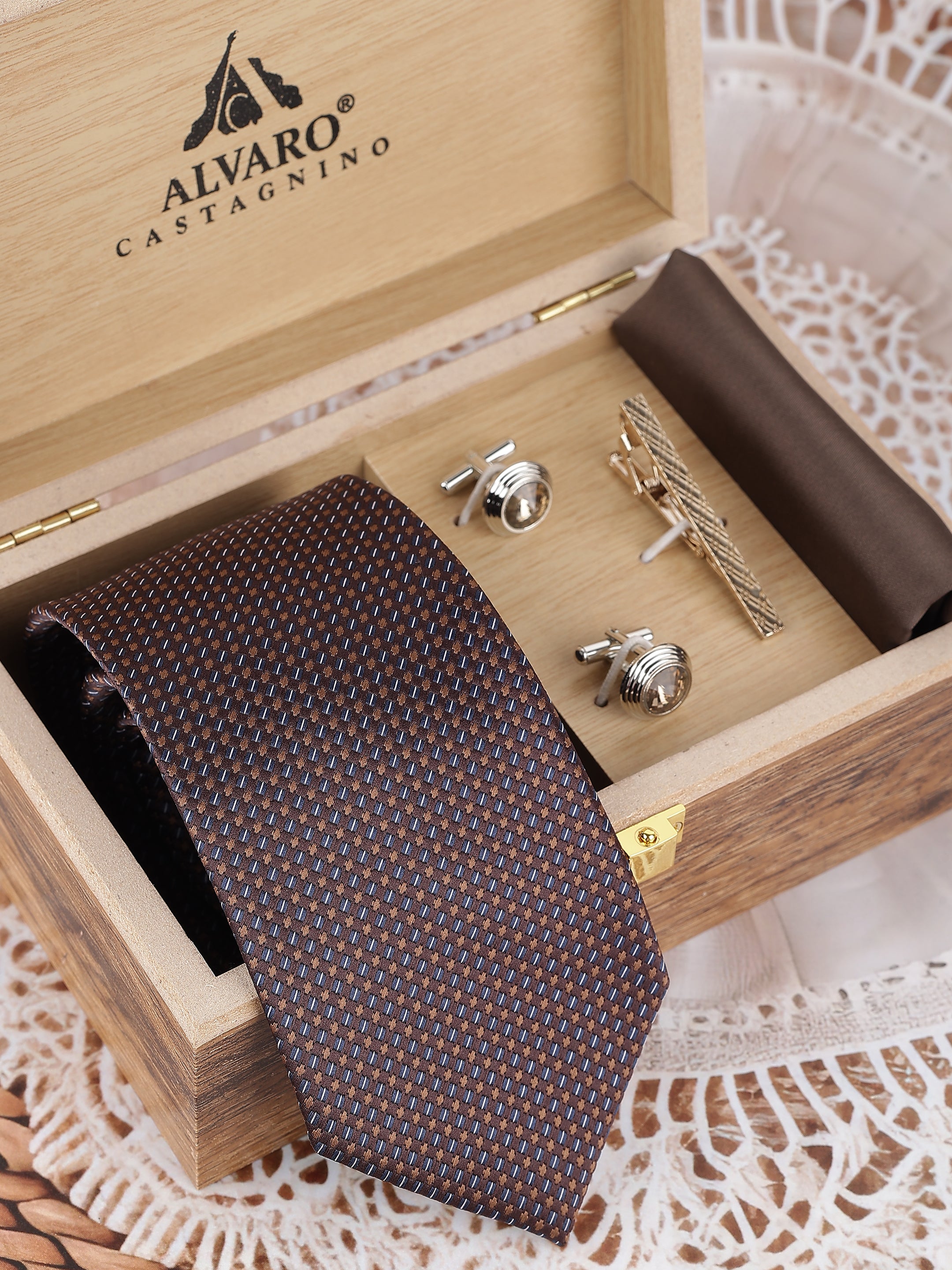 Brown Birdseye Gift Set