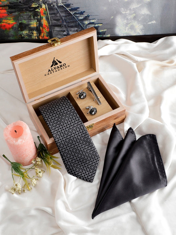 Alvaro Castagnino Men Black & Grey Set Of 4 Accessory Gift Set