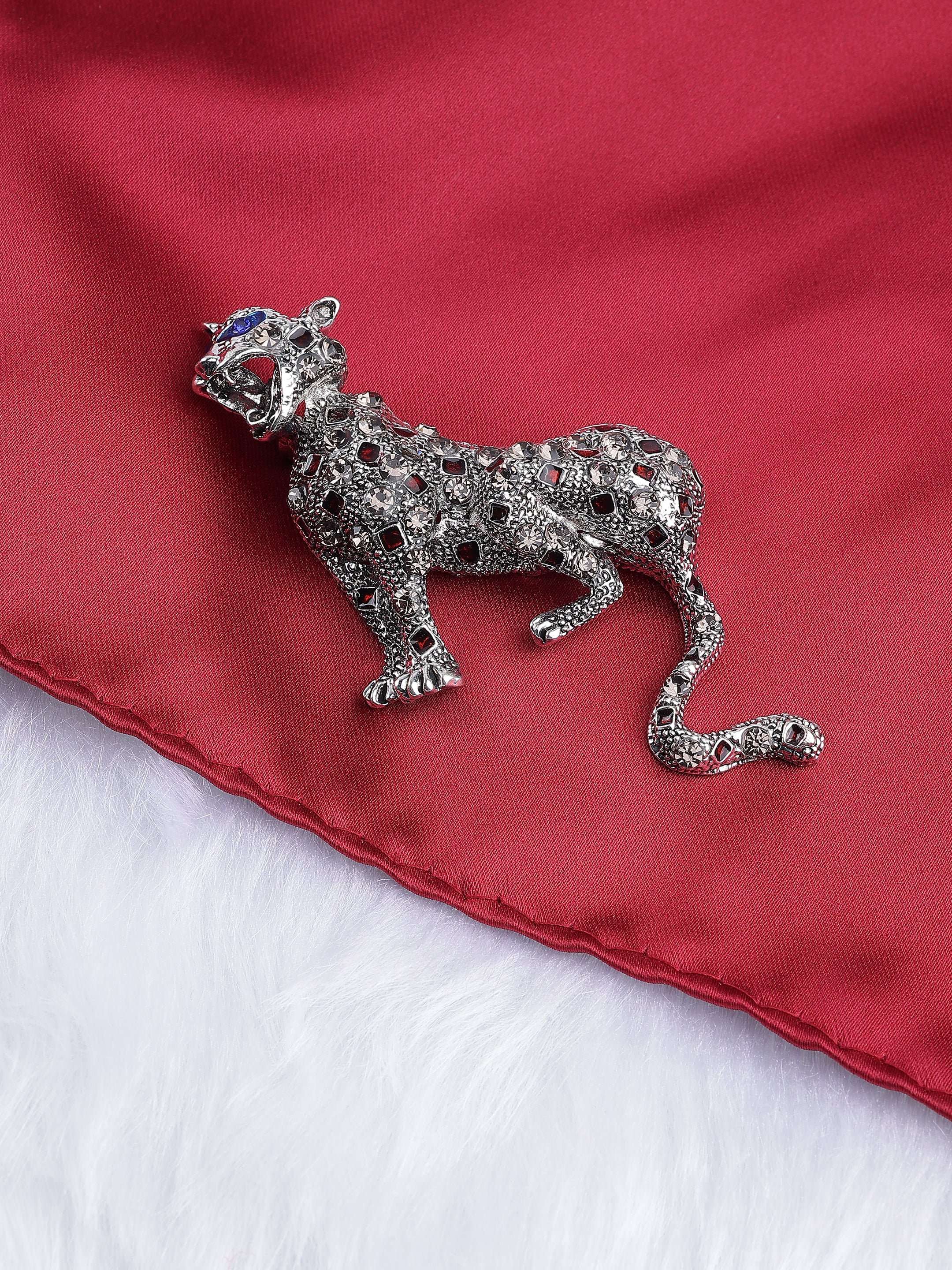 Silver Leopard Brooch