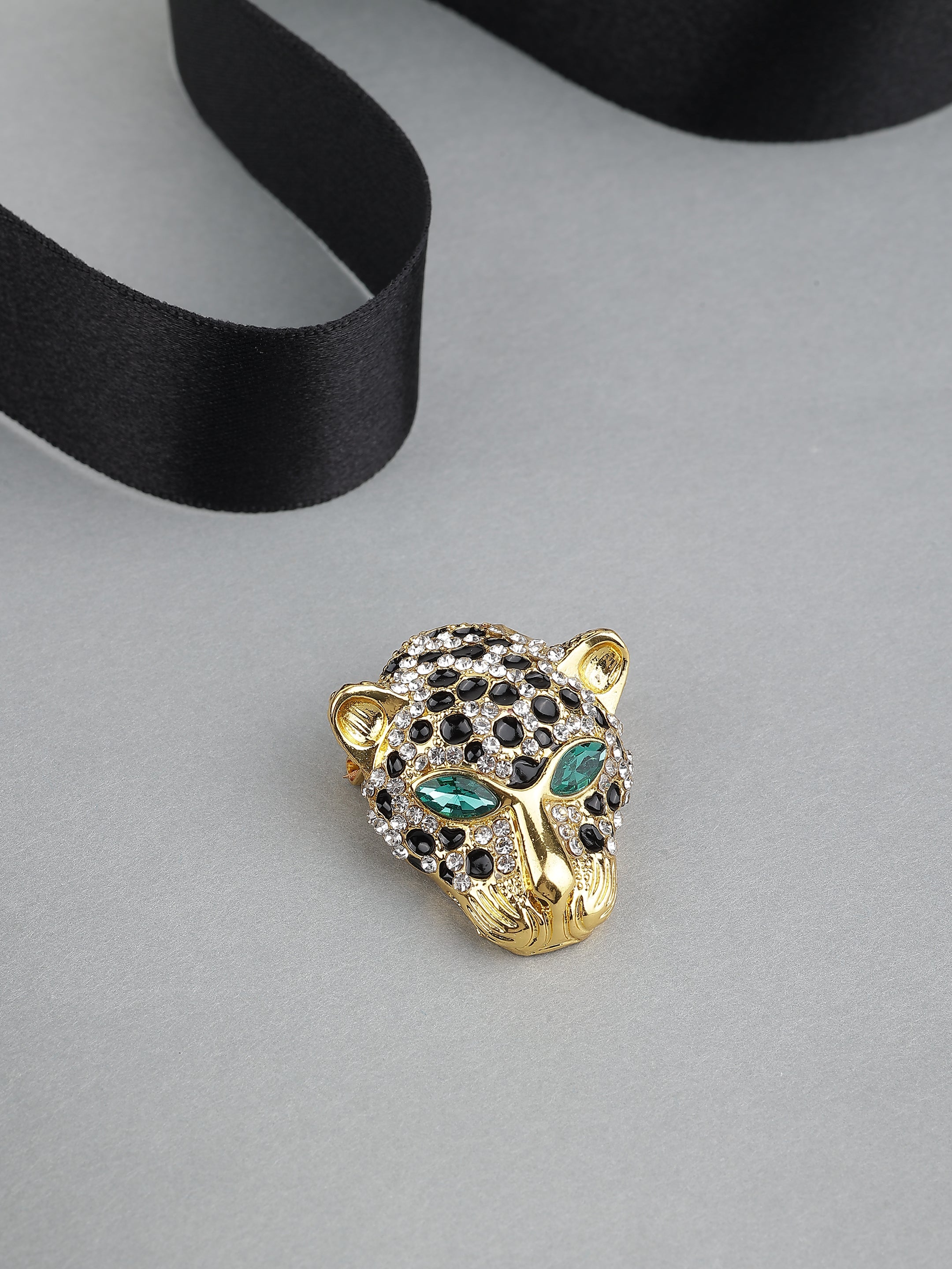 Leopard Face Stone Studded Brooch