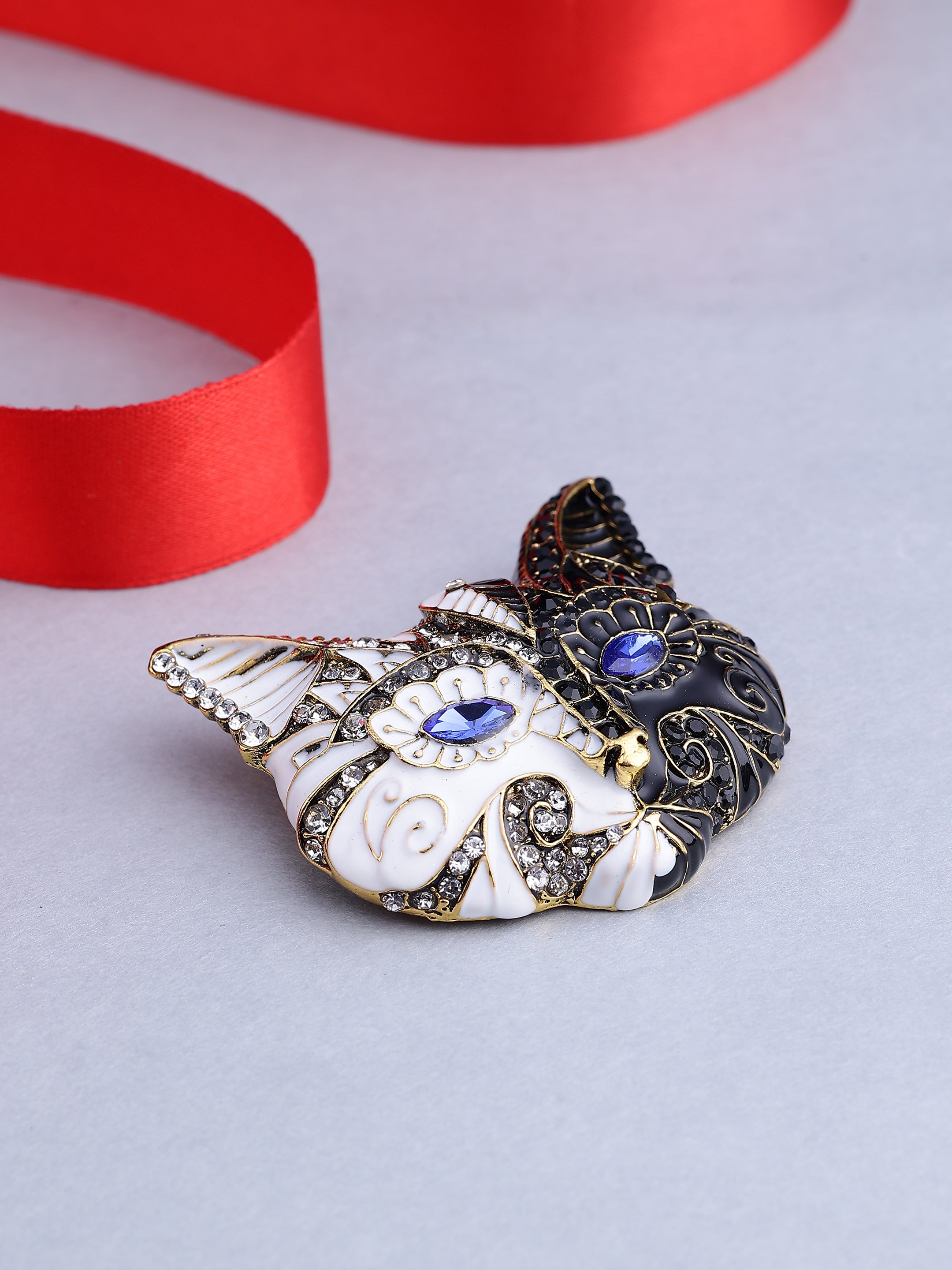Yin-Yang Crystal Cat Brooch