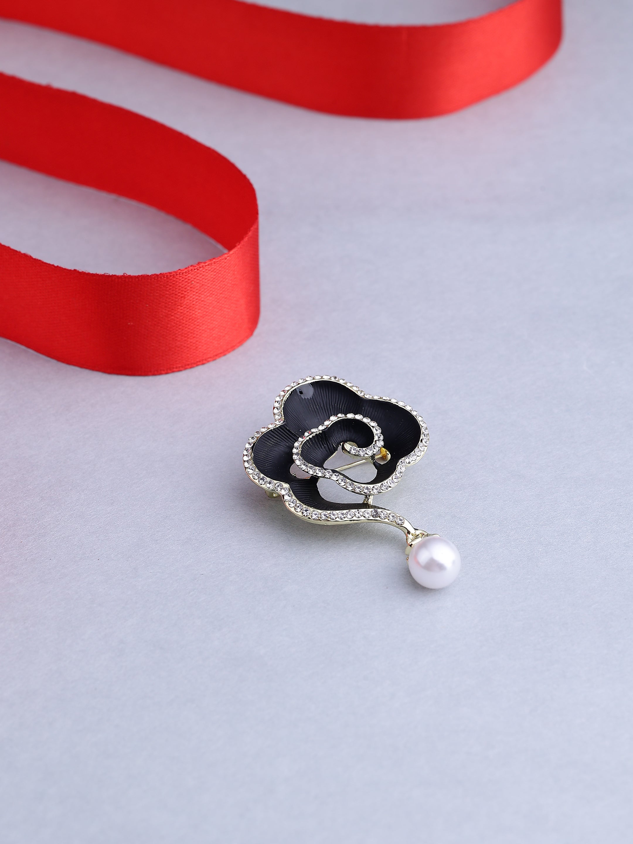 Elegant Gold Black Rose Pearl Brooch