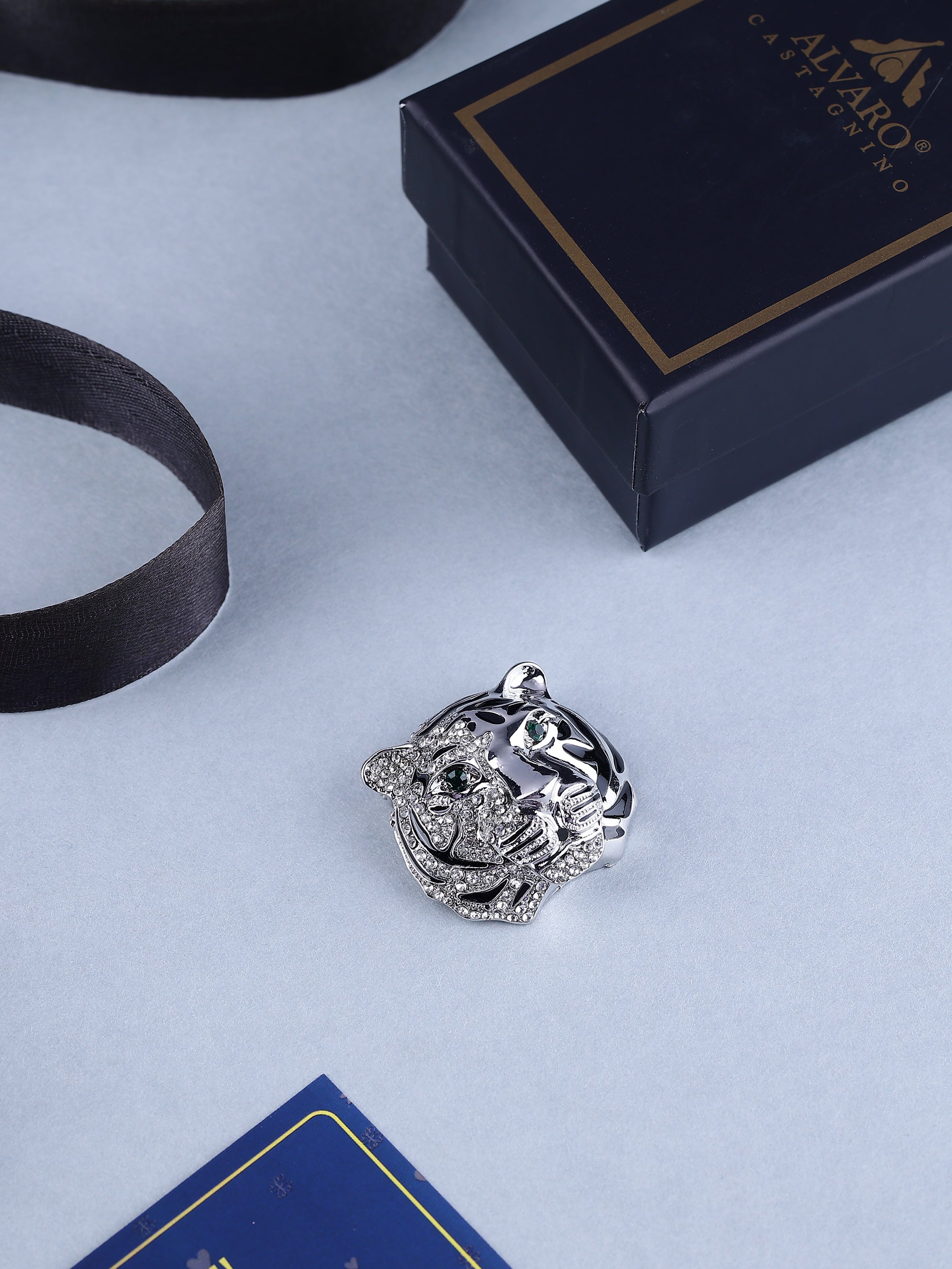 Majestic Silver Tiger Head Crystal Brooch