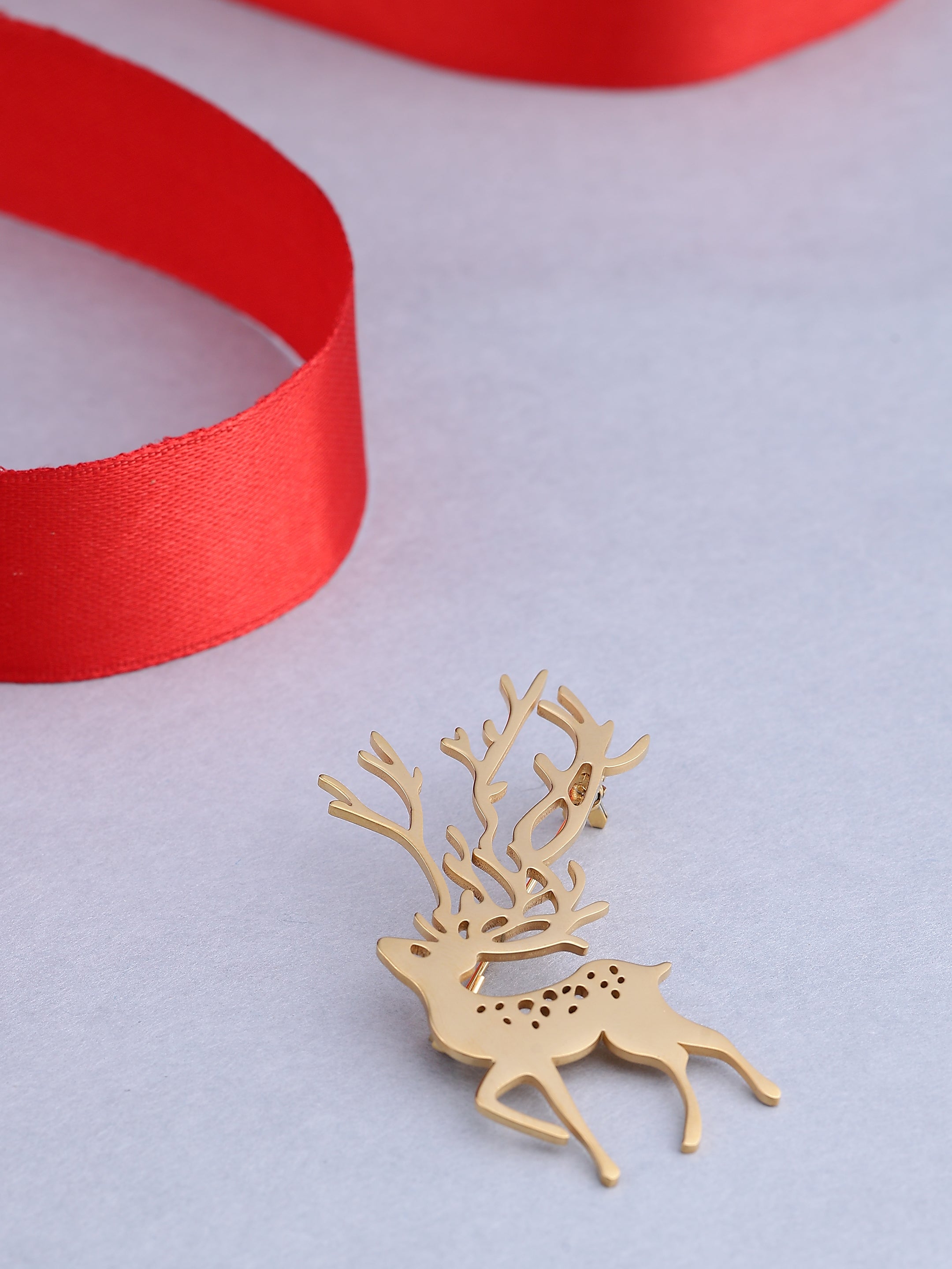 Elegant Golden Stag Deer Brooch