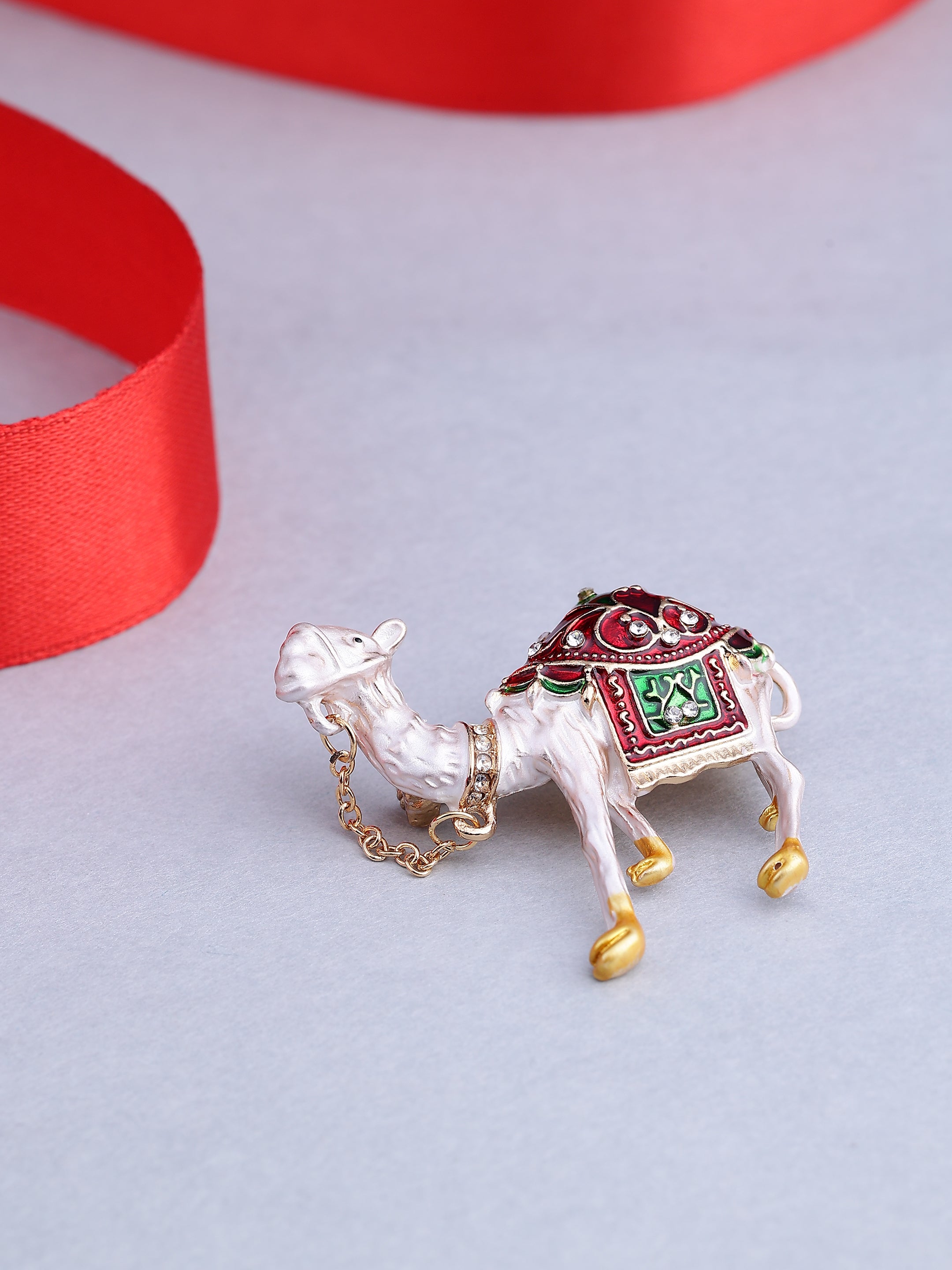 Royal Camel Enamel Brooch