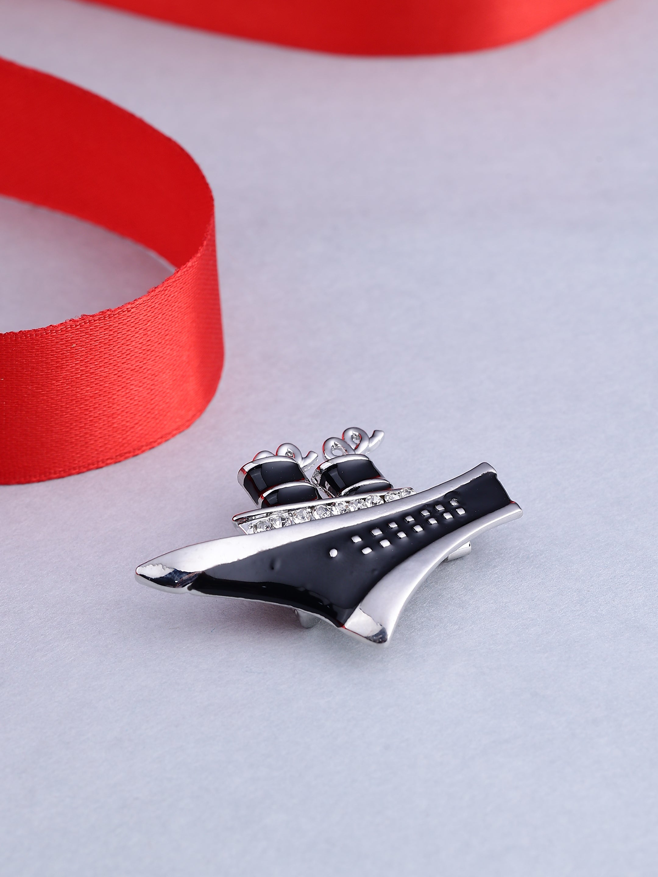 Vintage Nautical Cruise Ship Brooch