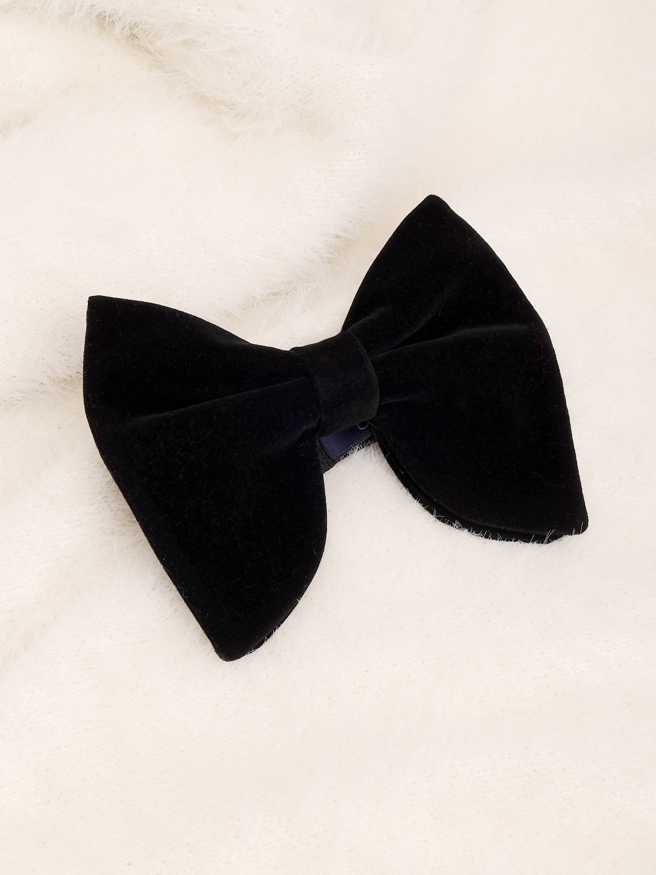 Black Velvet Butterfly Bow Tie