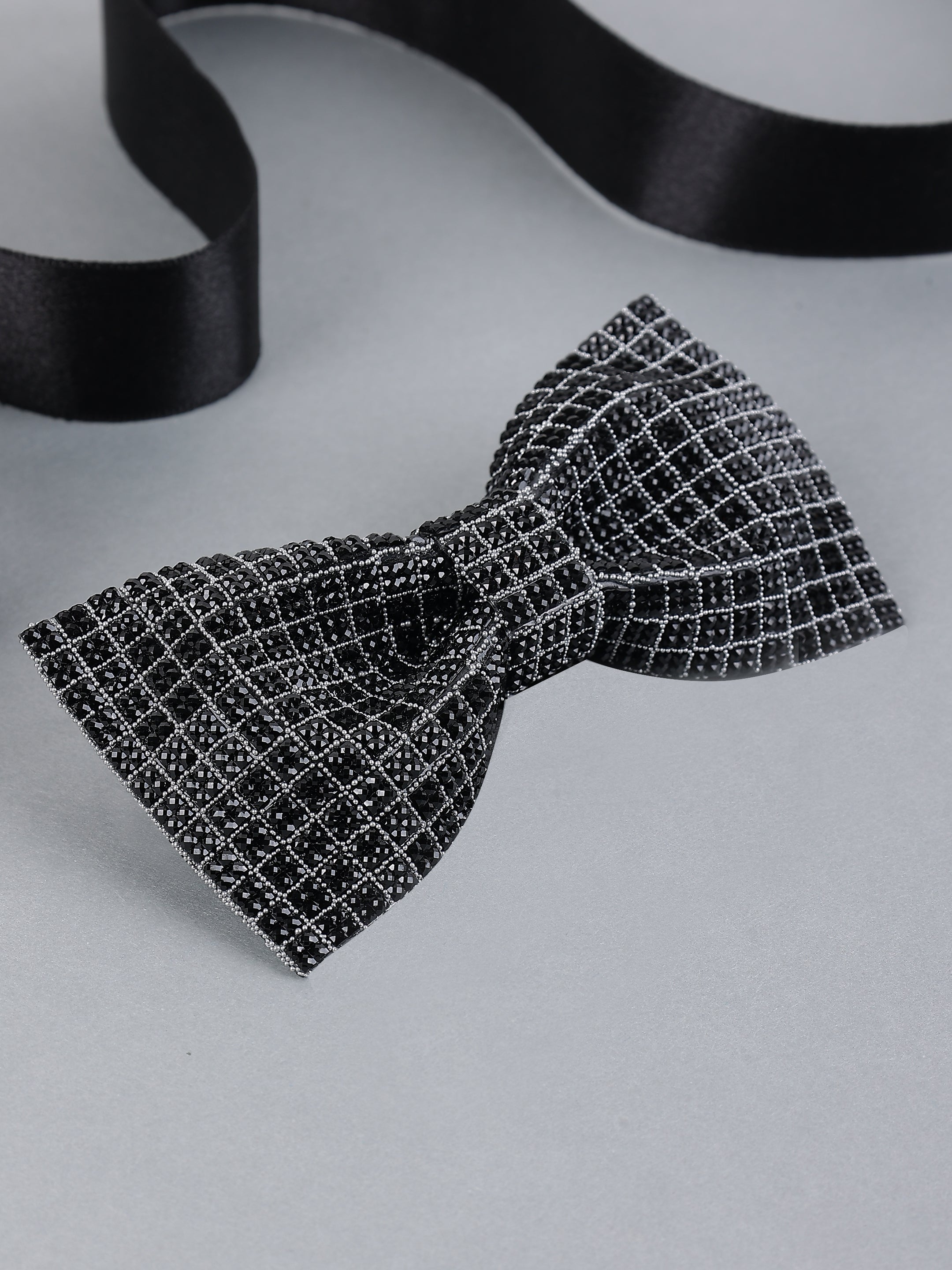 Black-Grid Onyx Crystal Bow Tie