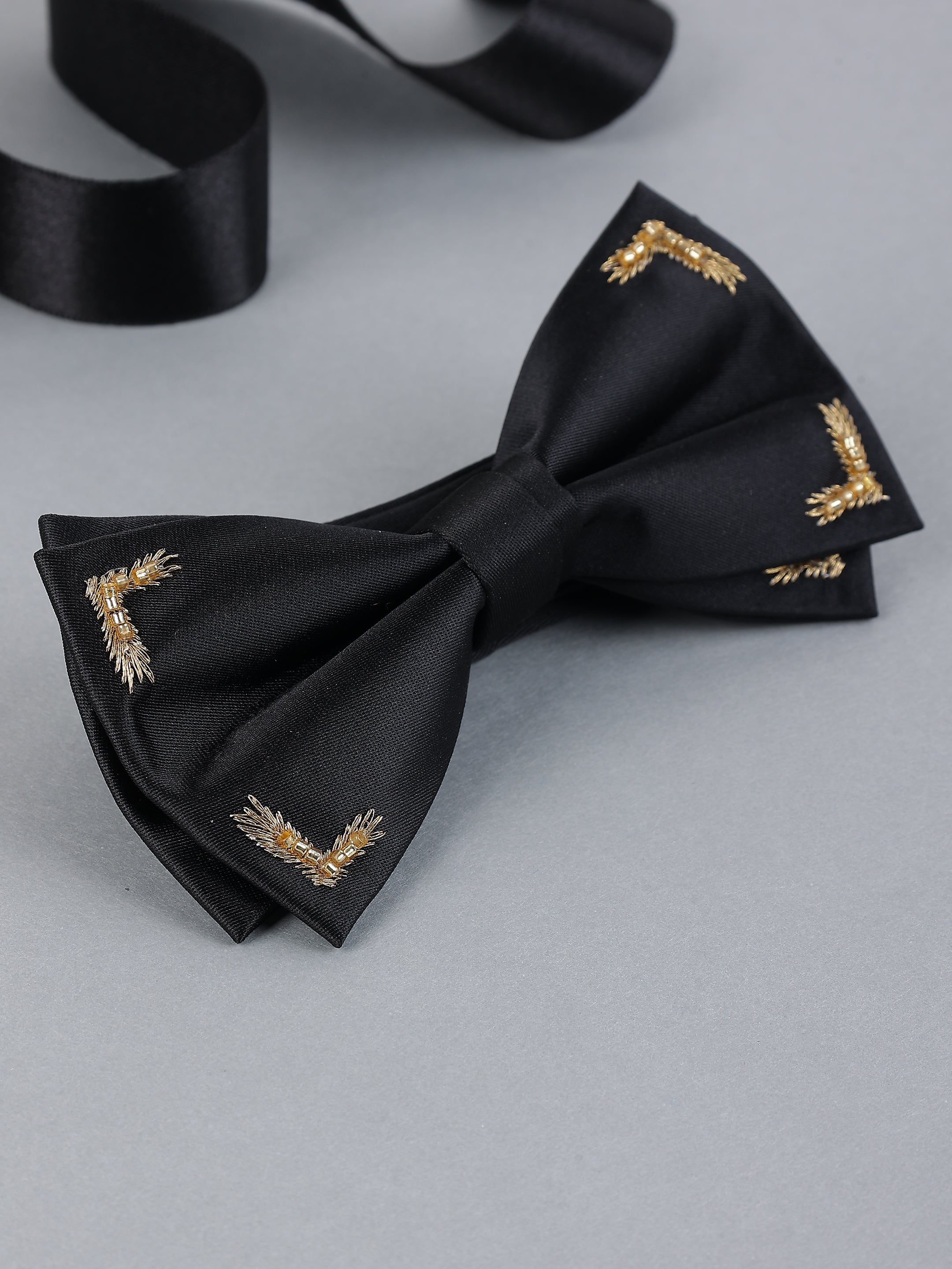 Black & Gold Laurel Embroidery Bow Tie