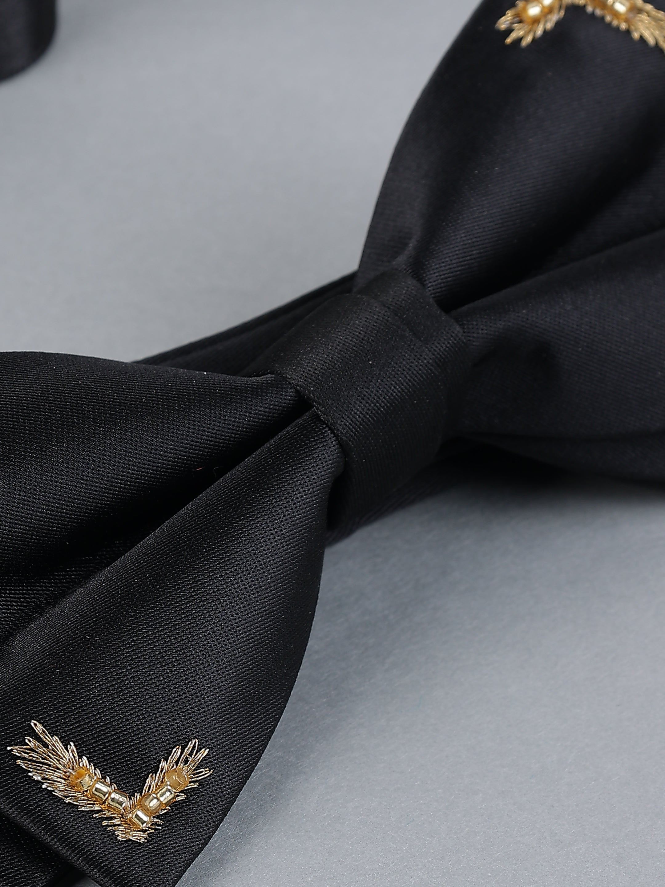 Black & Gold Laurel Embroidery Bow Tie