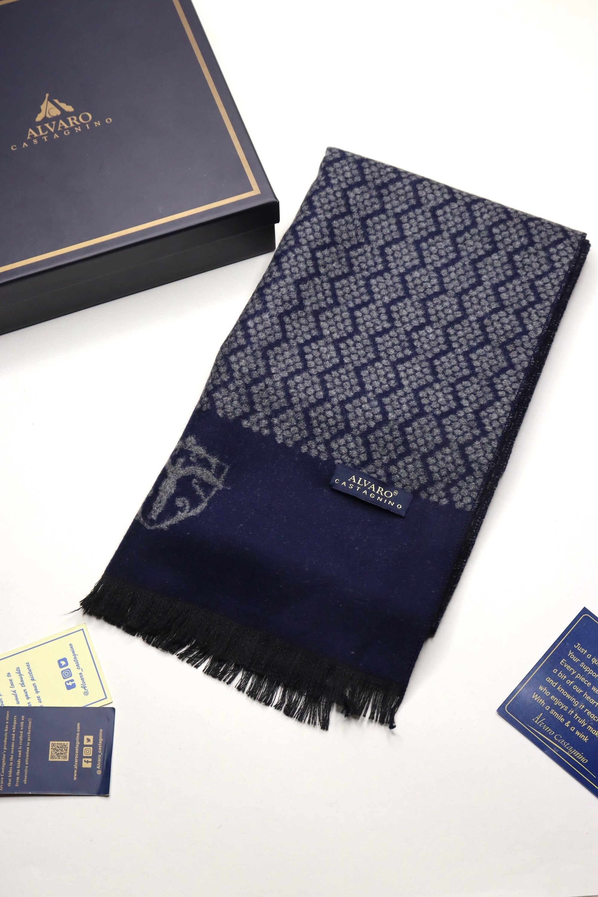 Navy Blue & Grey Patterned Muffler