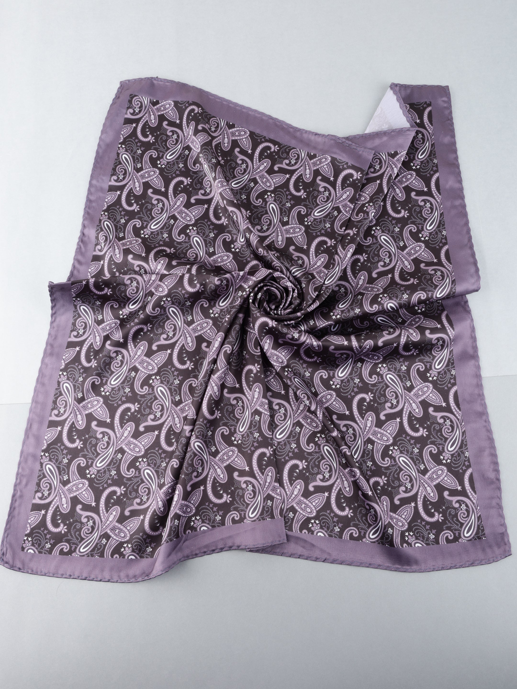 Heritage Paisley Neckerchief