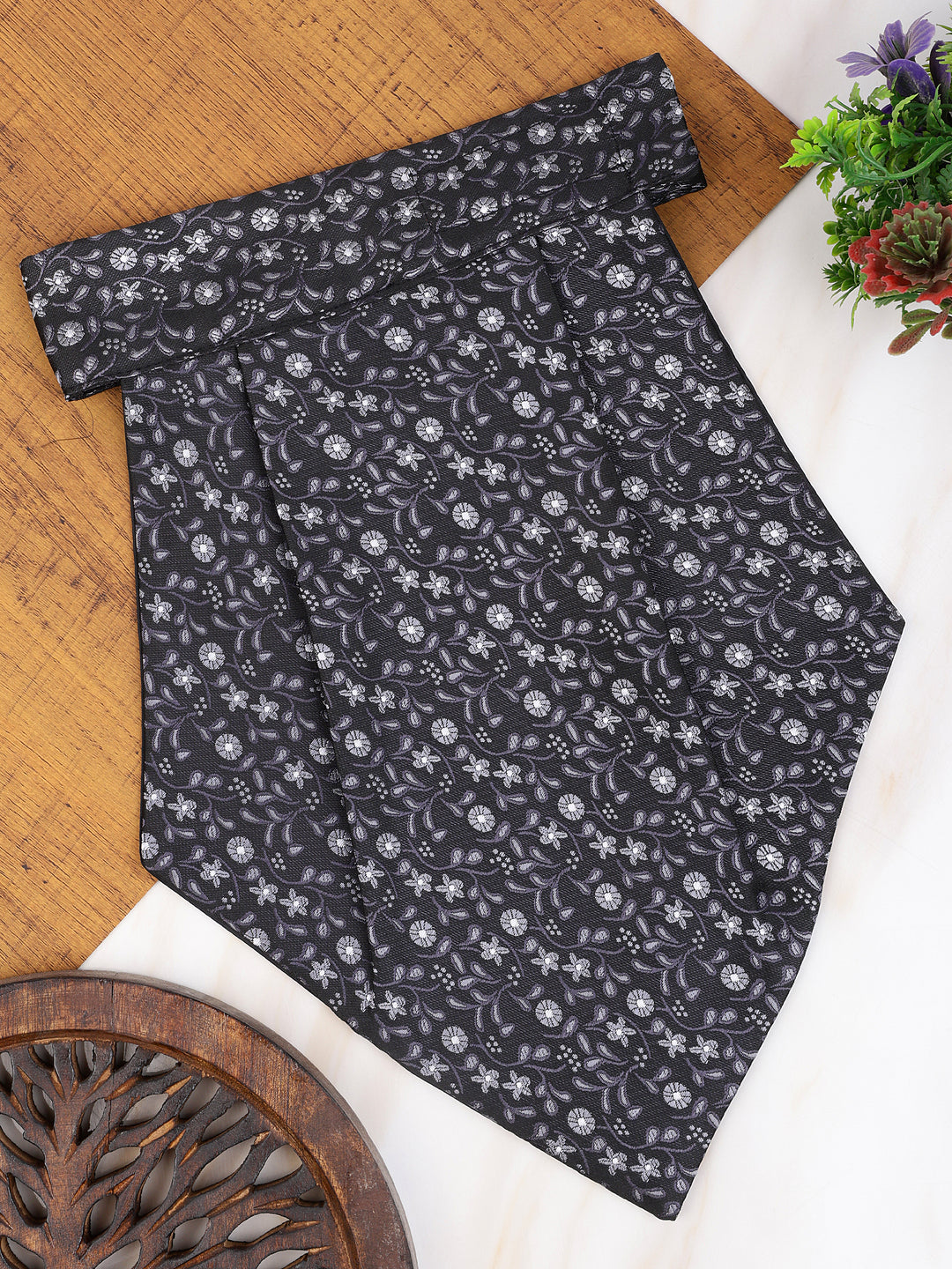 Alvaro Castagnino Men Black & Grey Printed Cravat