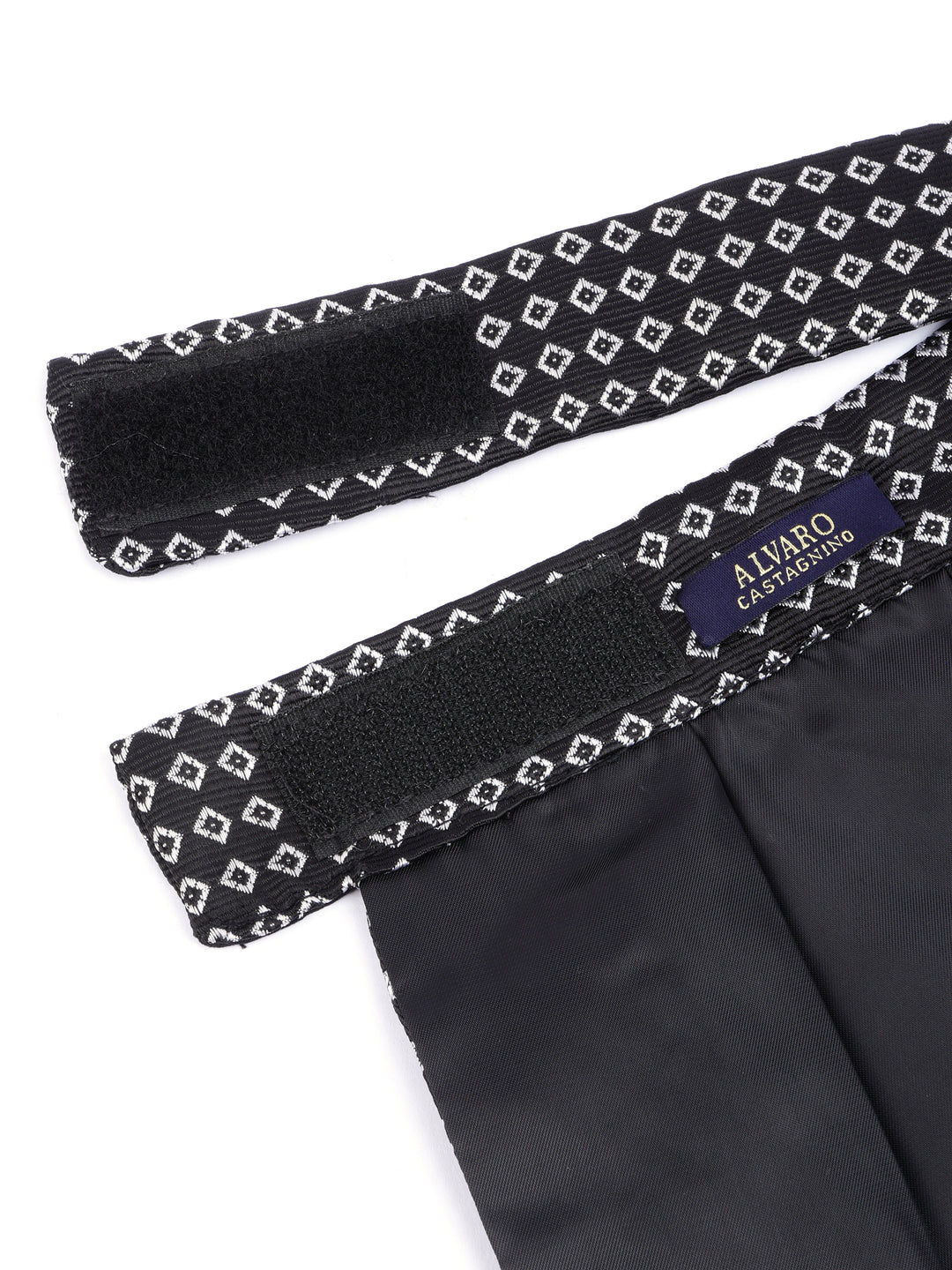 Alvaro Castagnino Men Black & White Printed Cravat