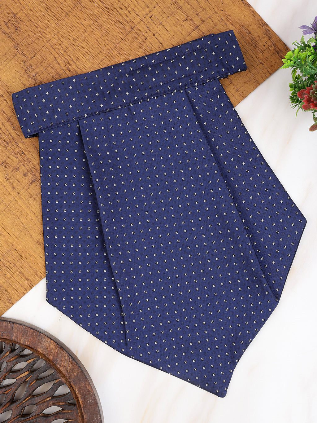 Alvaro Castagnino Men Blue & White Printed Cravat