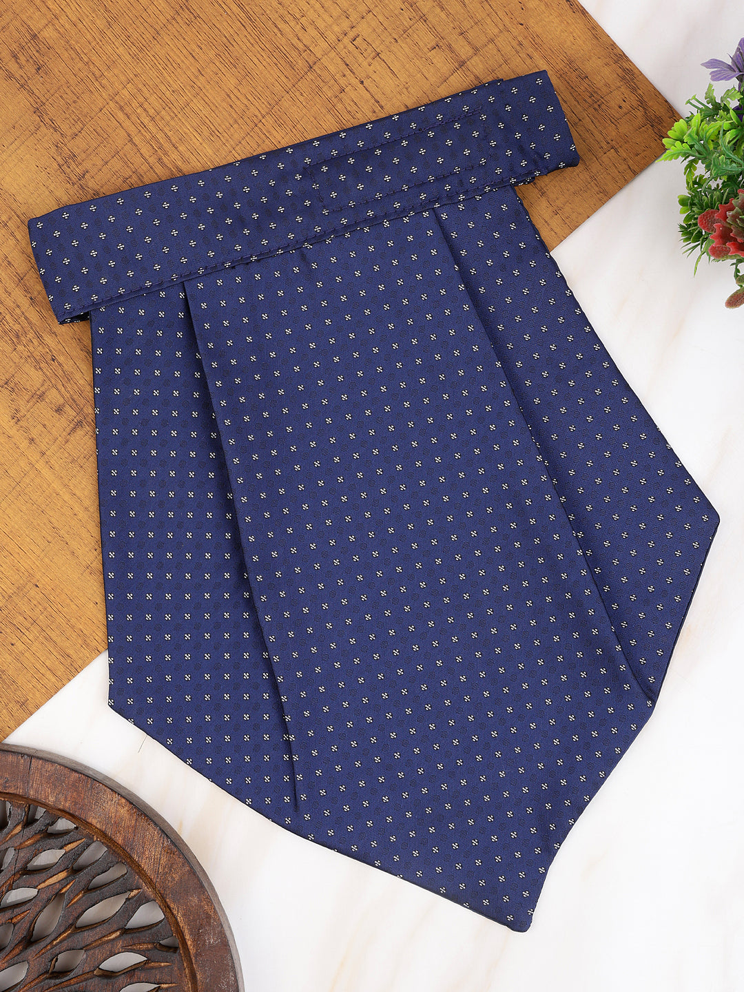 Alvaro Castagnino Men Blue & White Printed Cravat