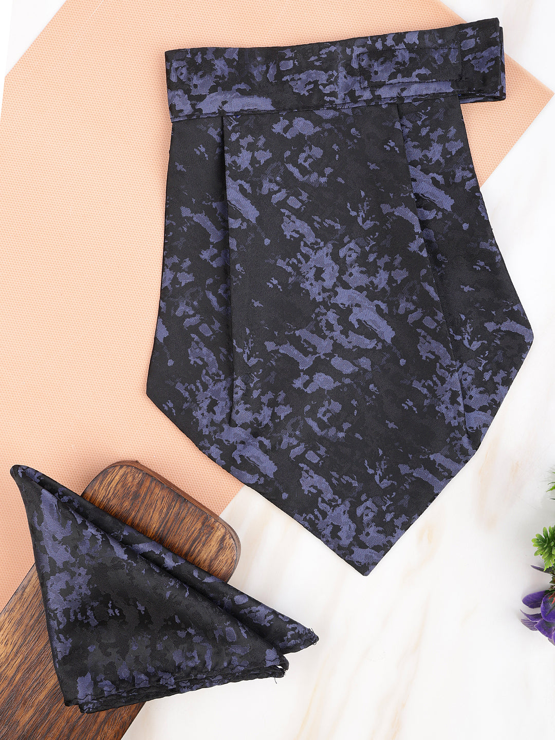 Alvaro Castagnino Men Black Printed Cravat Hanky